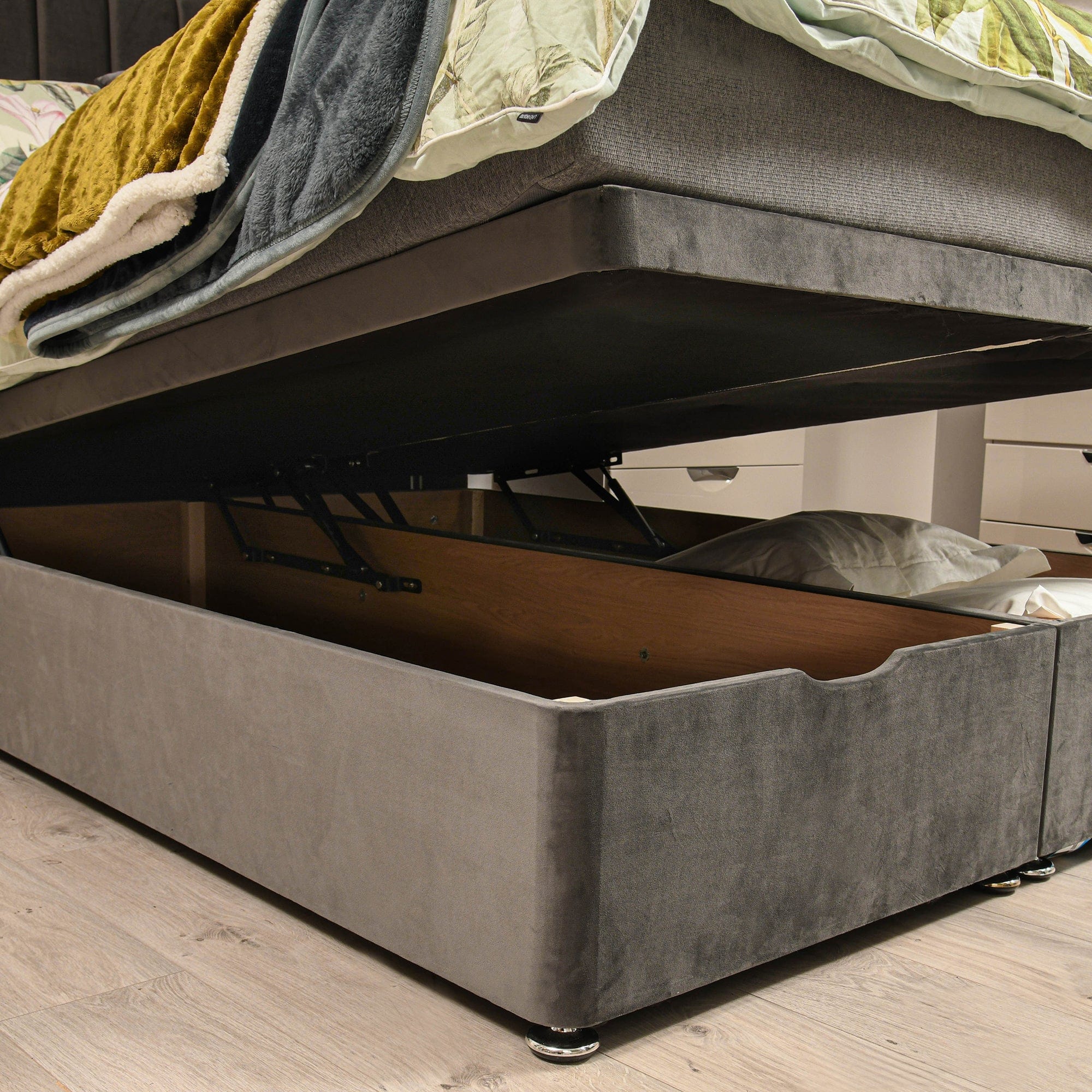 Montreal - Ottoman Bed Base & Headboard