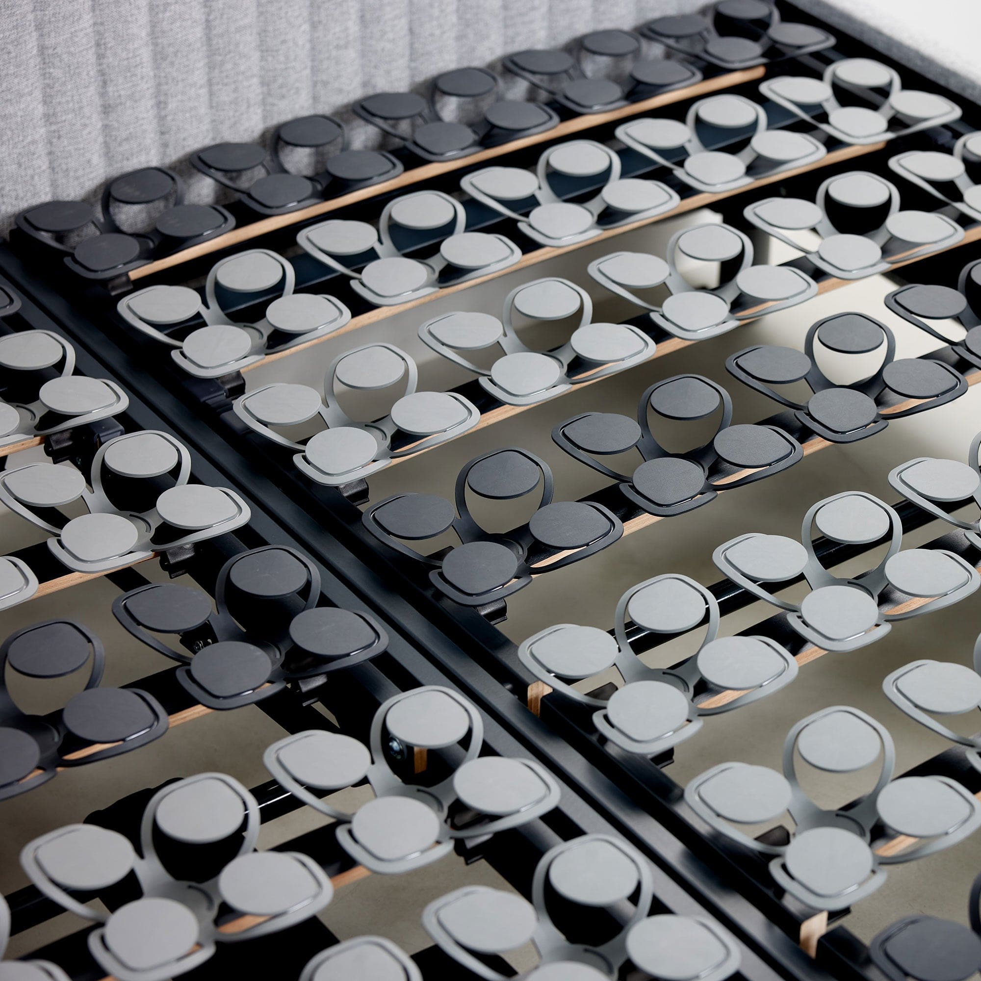 Tempur Arc Adjustable - Bed Base & Headboard Set