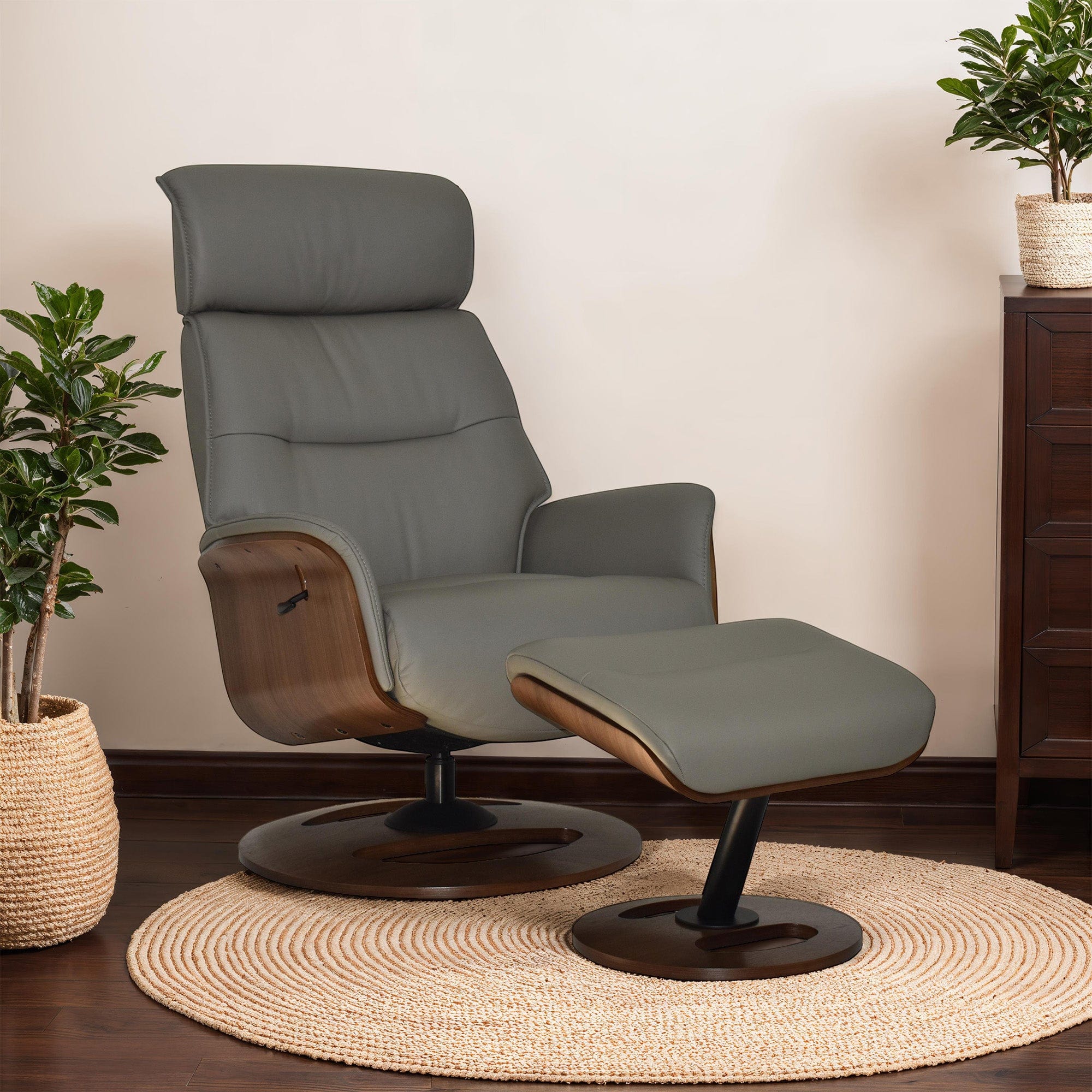 Ontario - Swivel Recliner Chair & Stool In Husky Leather
