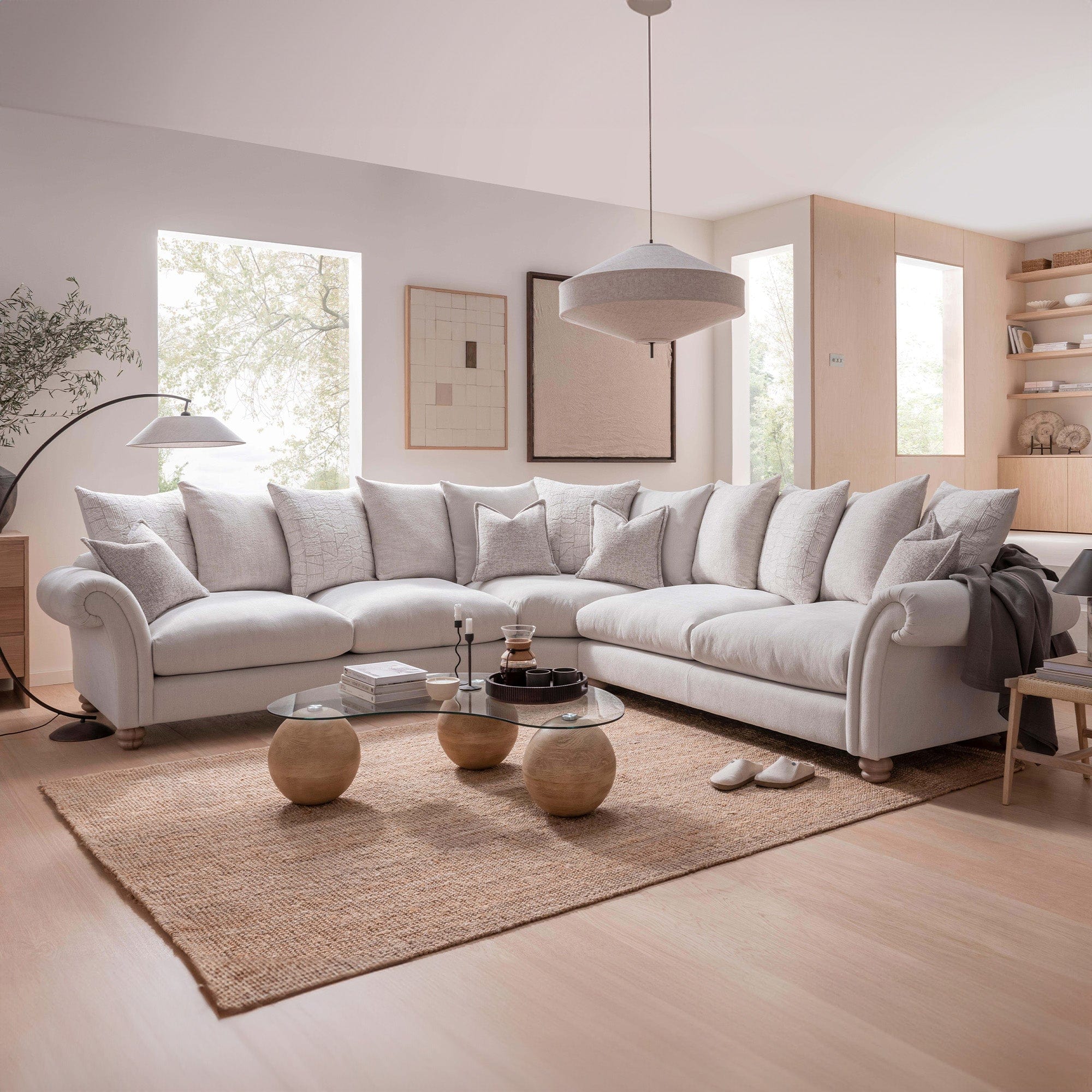 Beverley Hills - Extra Large Pillow Back Corner Group With Fibre Interior In Fabric Grade B