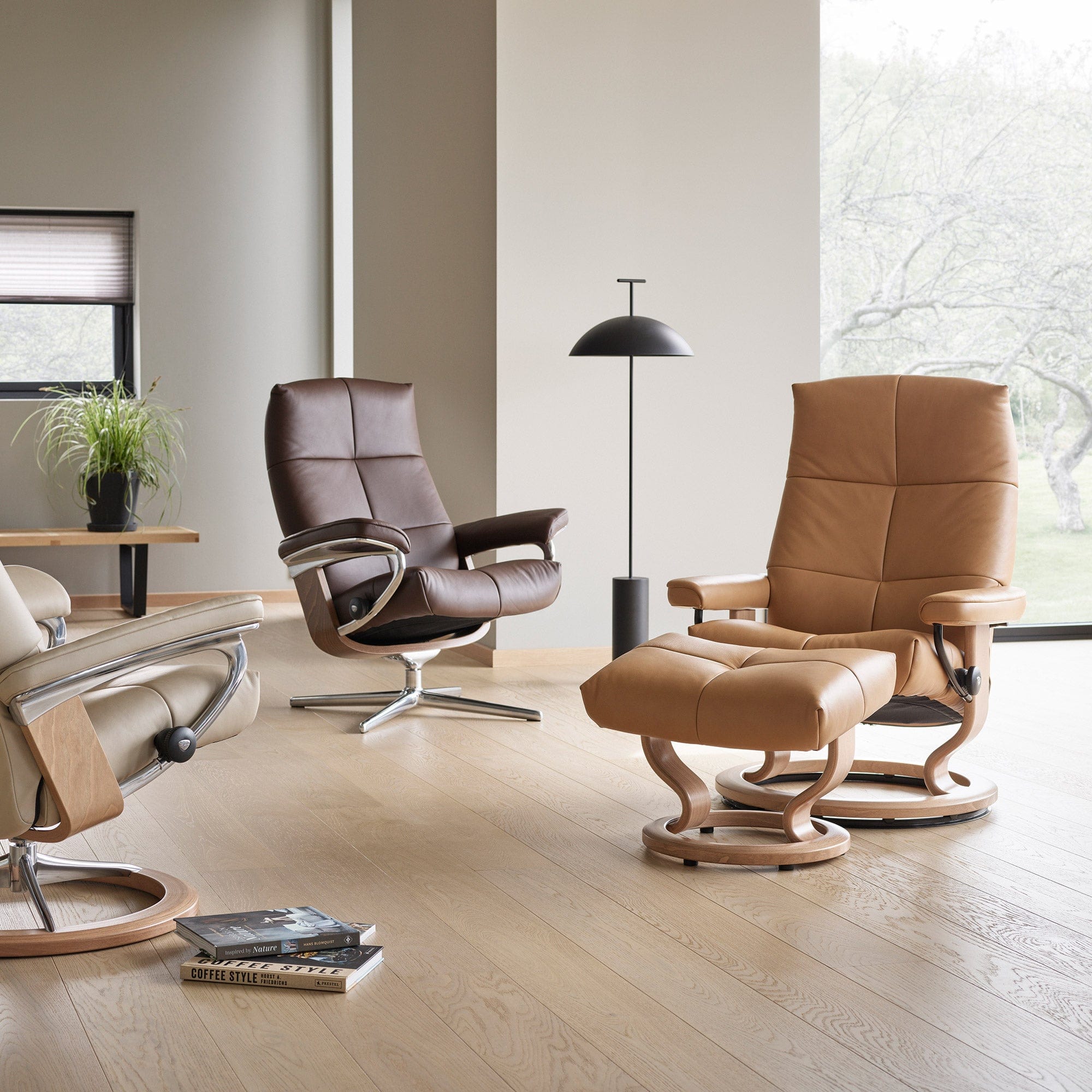 Stressless David - Chair & Footstool With Classic Base, Leather