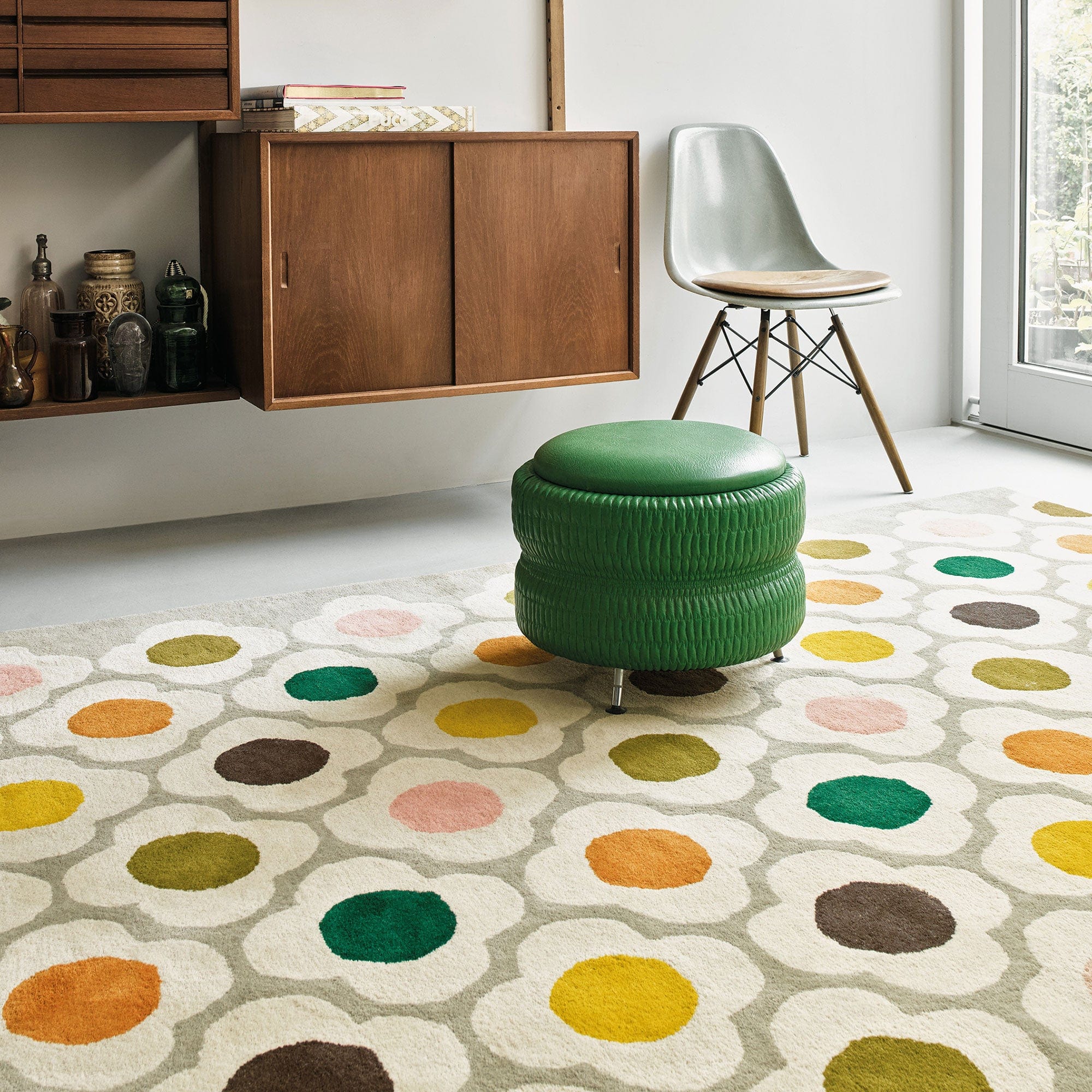Orla Kiely Rug Spot Flower Multi 06404 160cm x 230cm