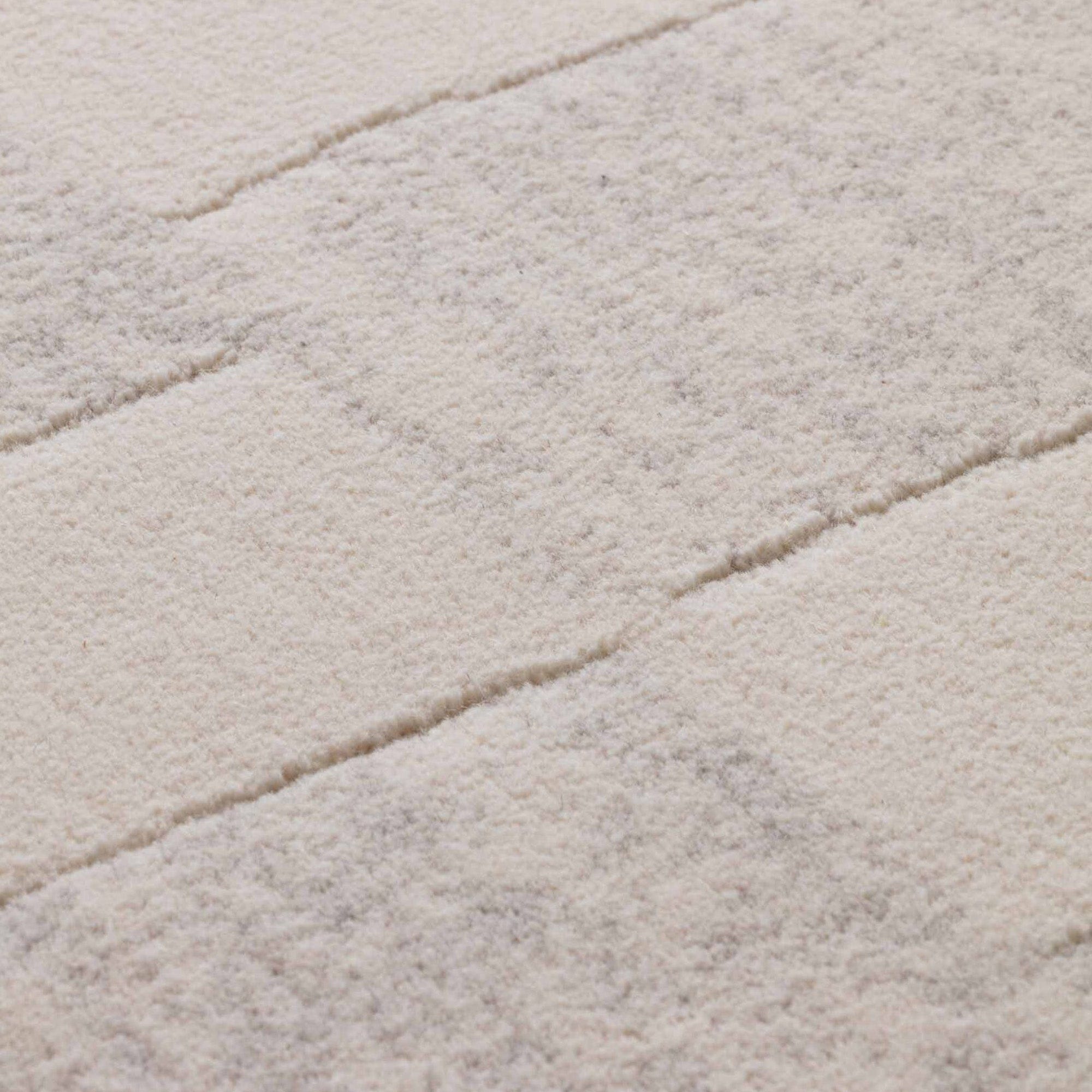 Malmo Rug 48817/LA101 135cm x 200cm