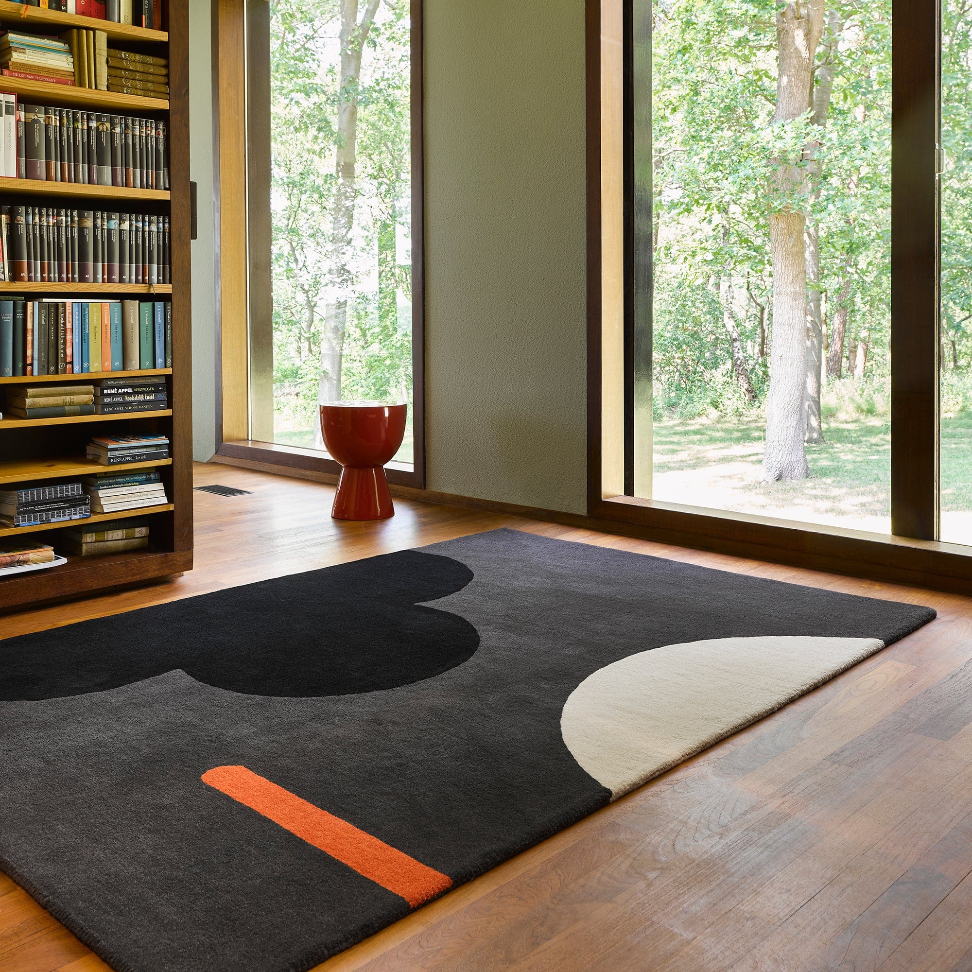 Orla Kiely Rug Geo Flower graphite 060605 120cm x 180cm