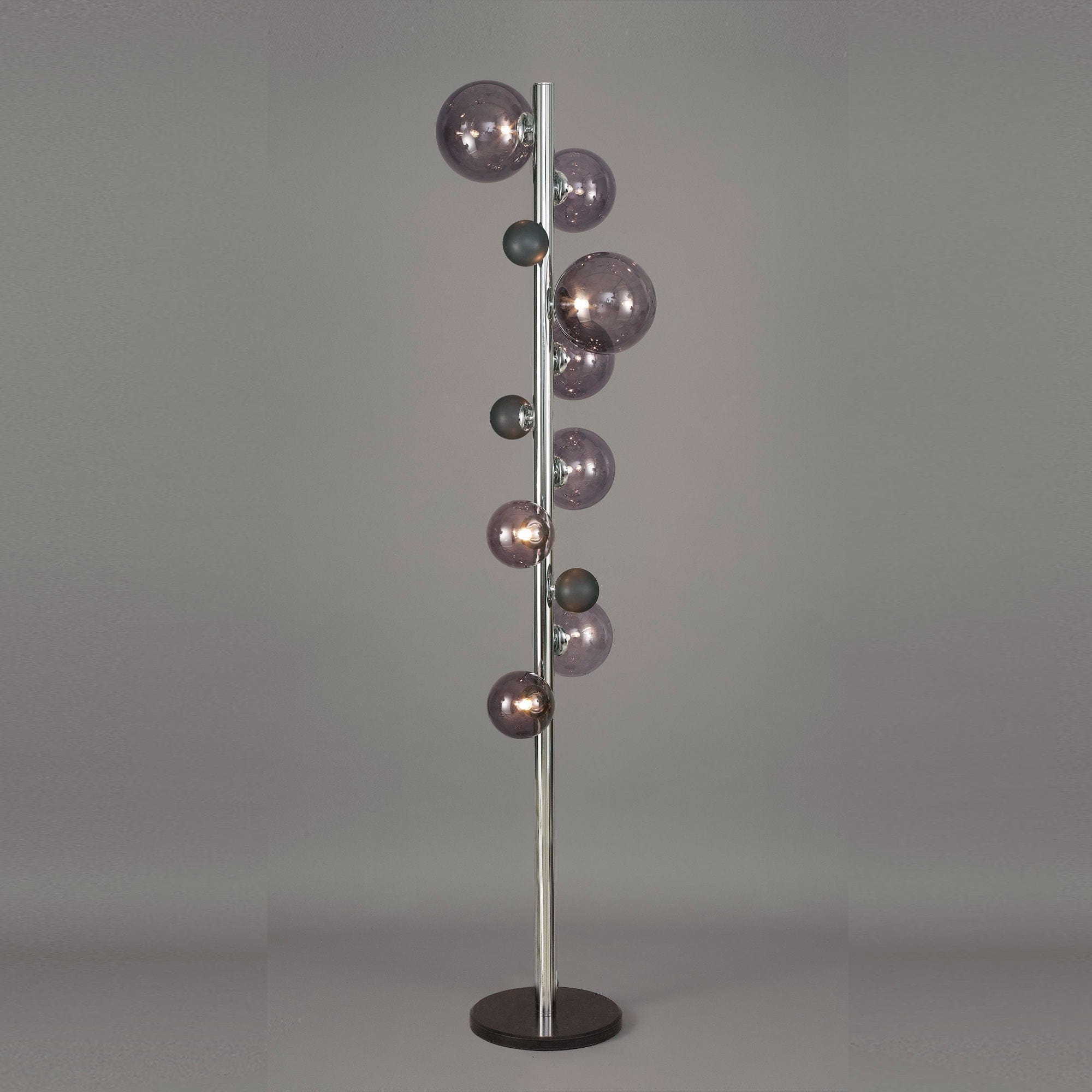 Hilo Black - Floor Lamp