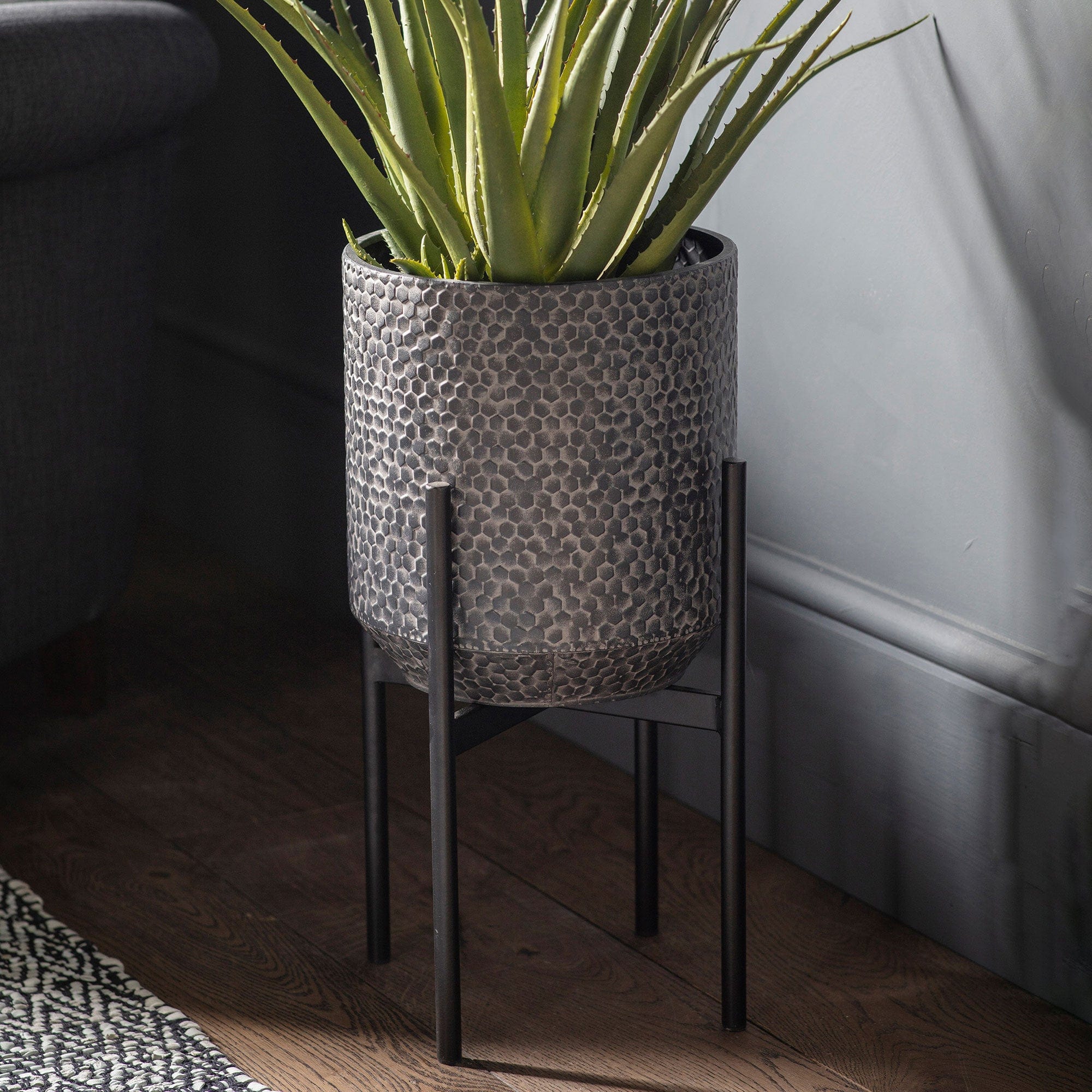 Felix Metal Planter Black Large