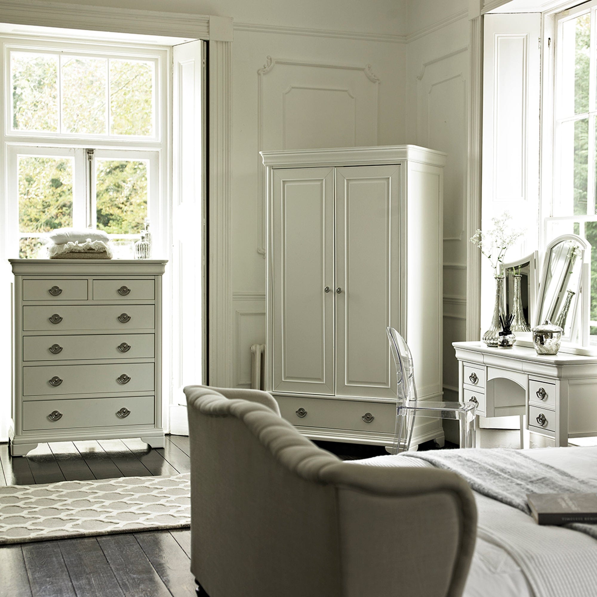 Lace - Vanity Mirror, White