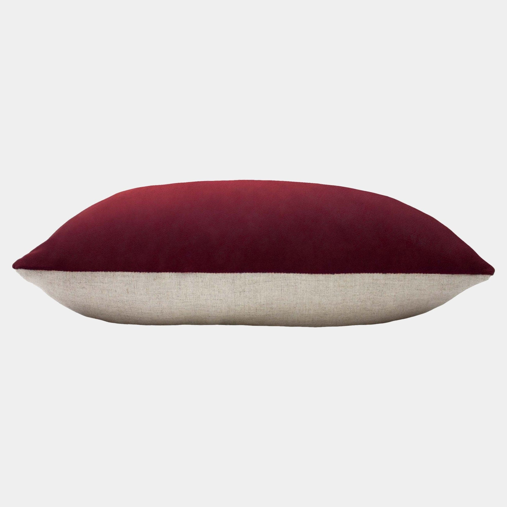 Contra - Oxblood Cushion 40x60cm