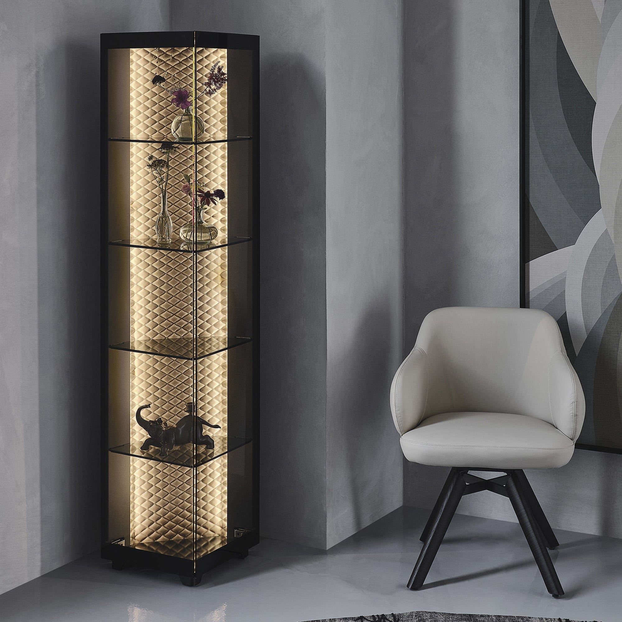 53cm Showcase in Laquered Steel/Black Painted Frosted Glass In Synthetic Leather