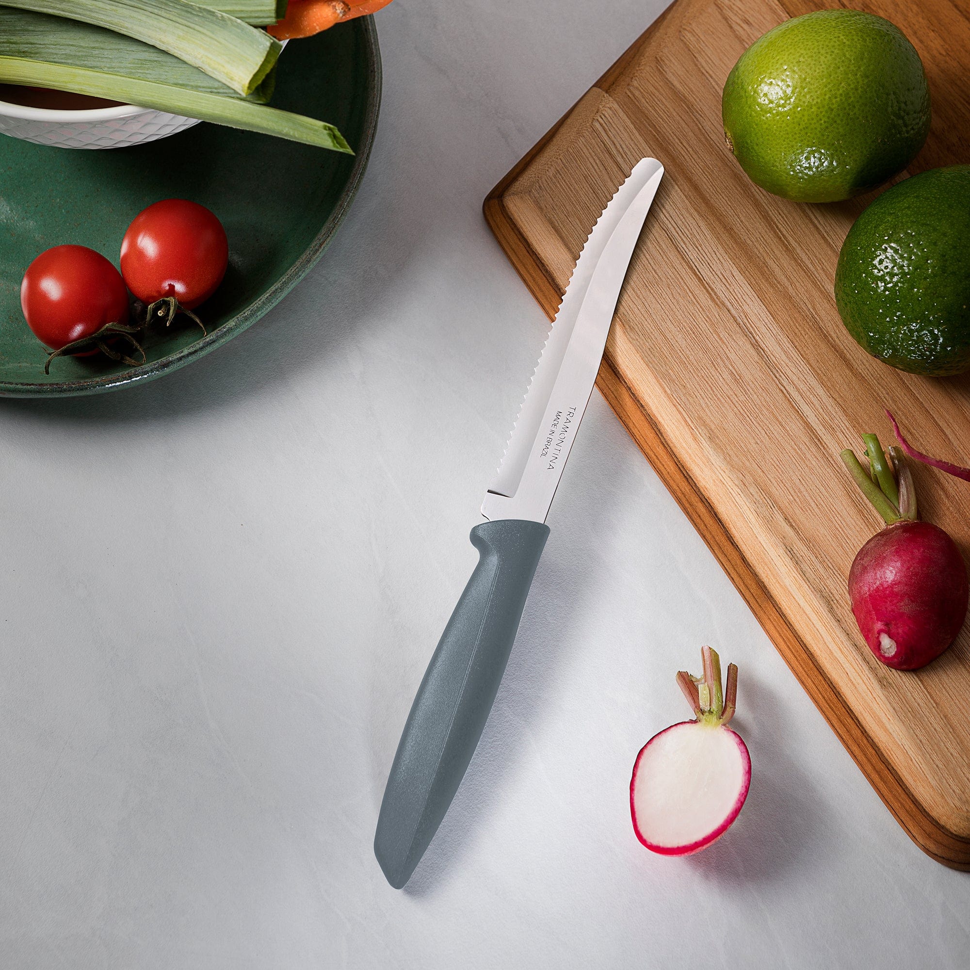 Serrated Knife Set of 6 Grey