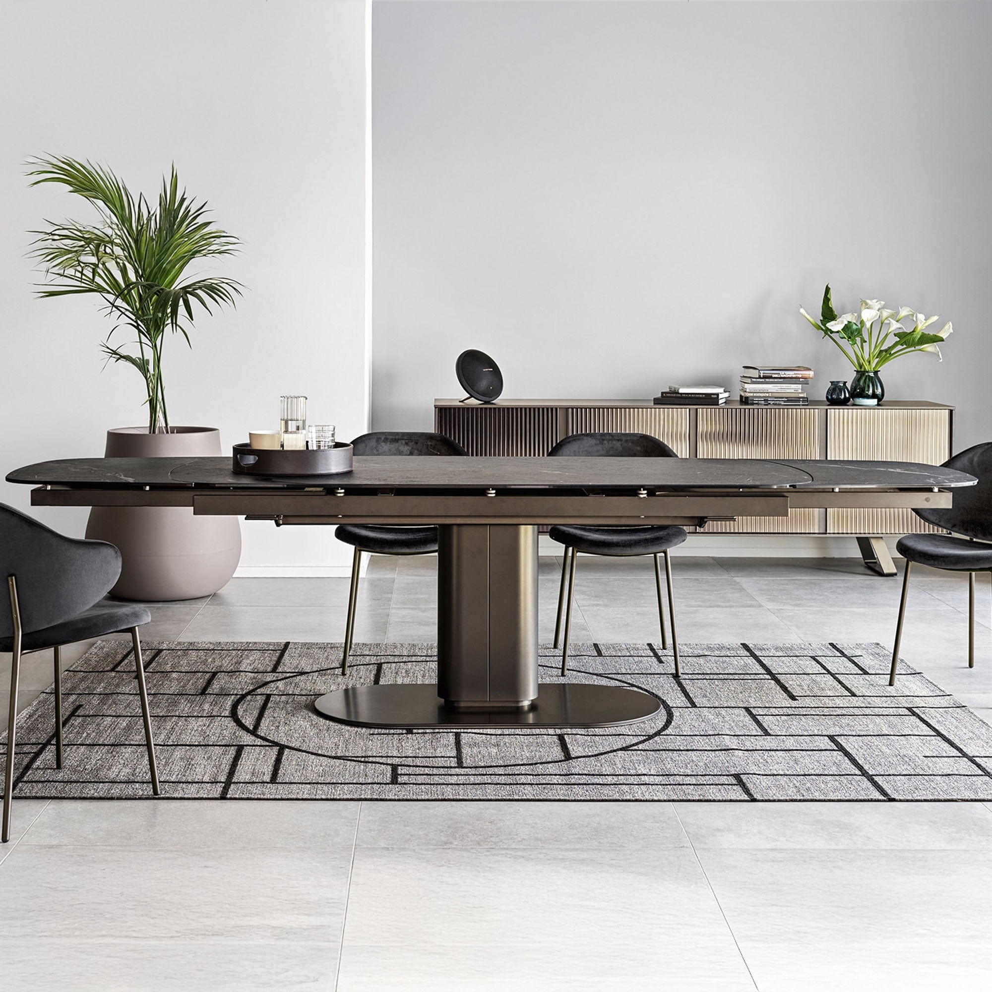 Calligaris Cameo - Ceramic Extending Dining Table