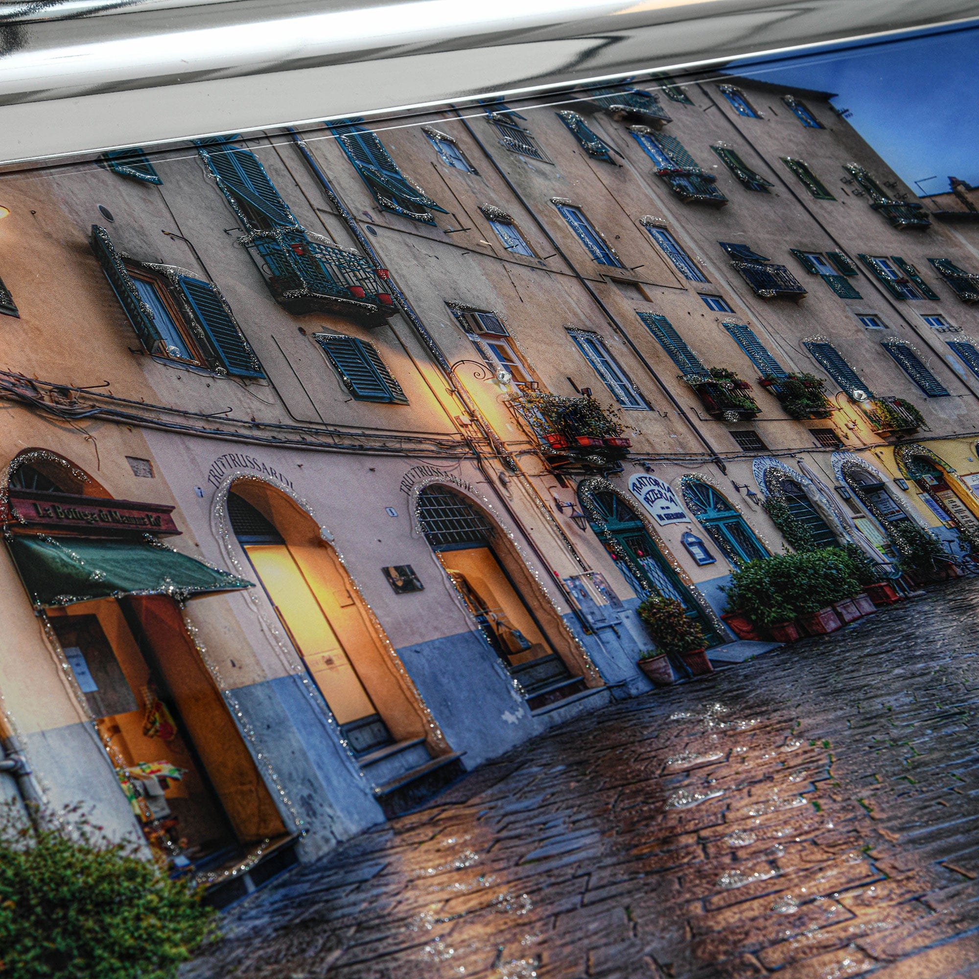 Venetian Square - Framed Liquid Wall Art