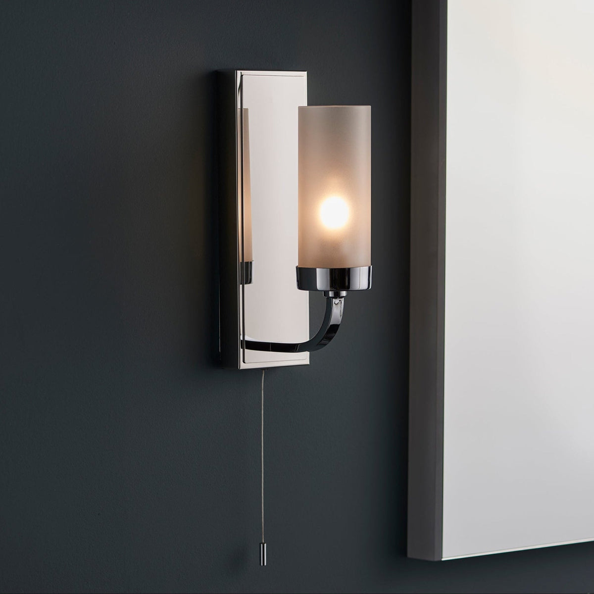 Regent Bathroom - Wall Light