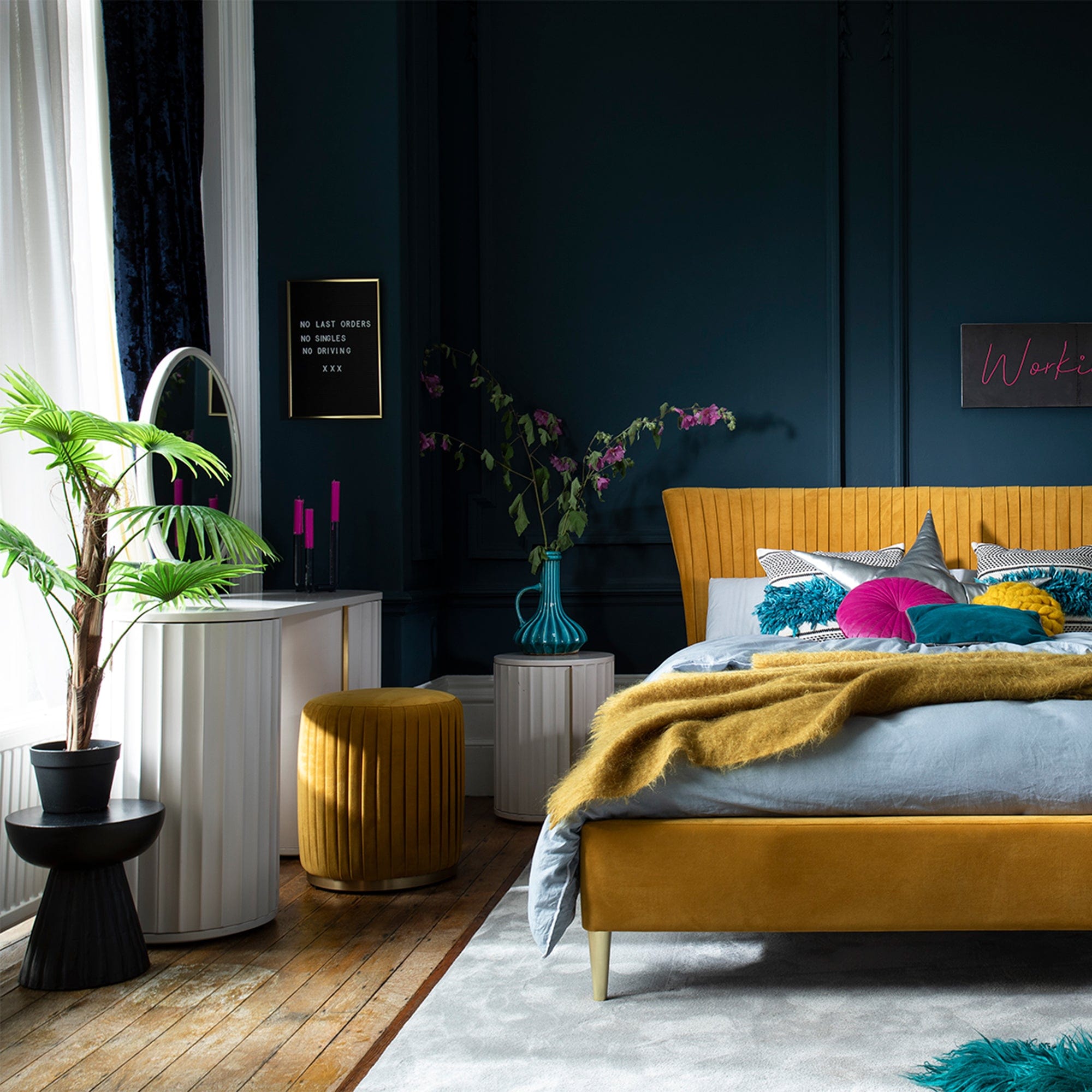 Lille - Bedside Table, Off White