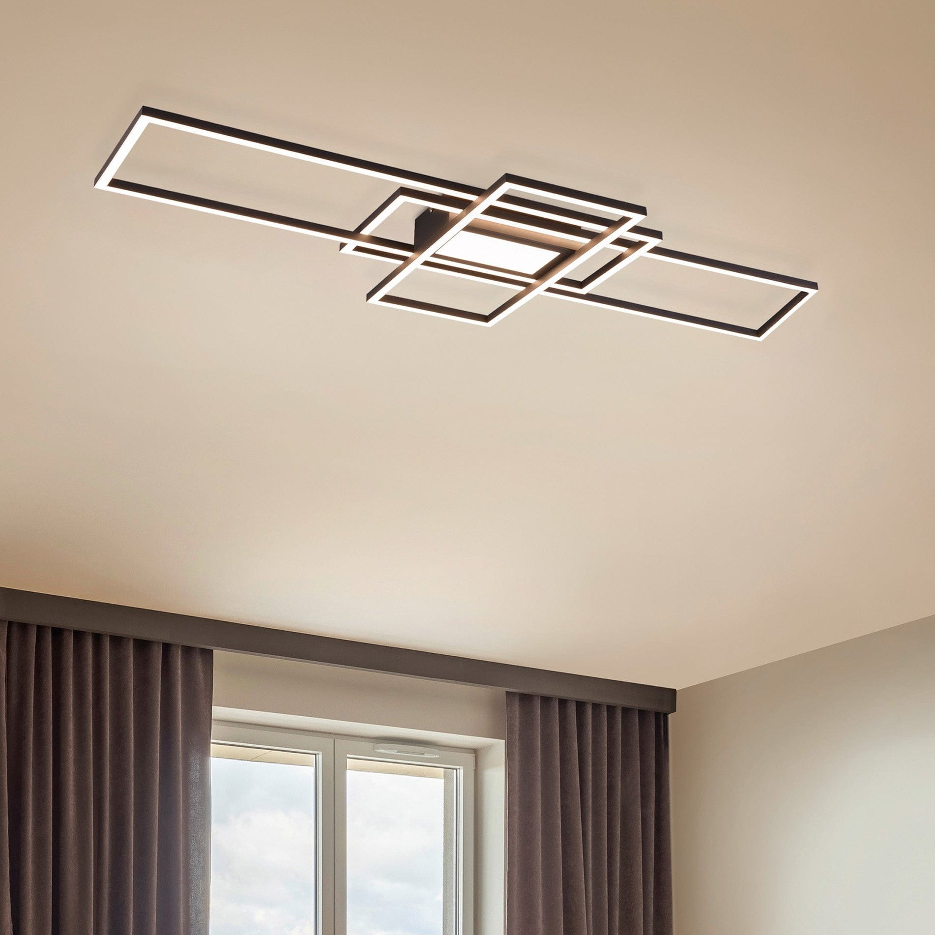 Irvie Black - Ceiling Light