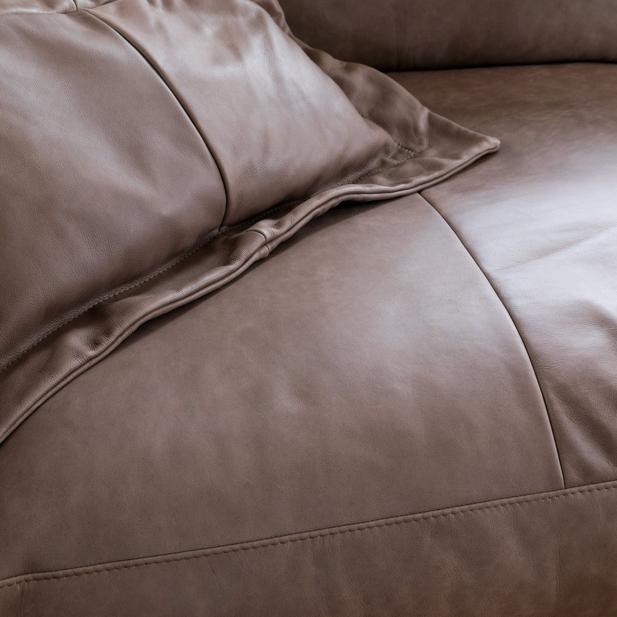 Domino - Large RHF Chaise Sofa, Leather