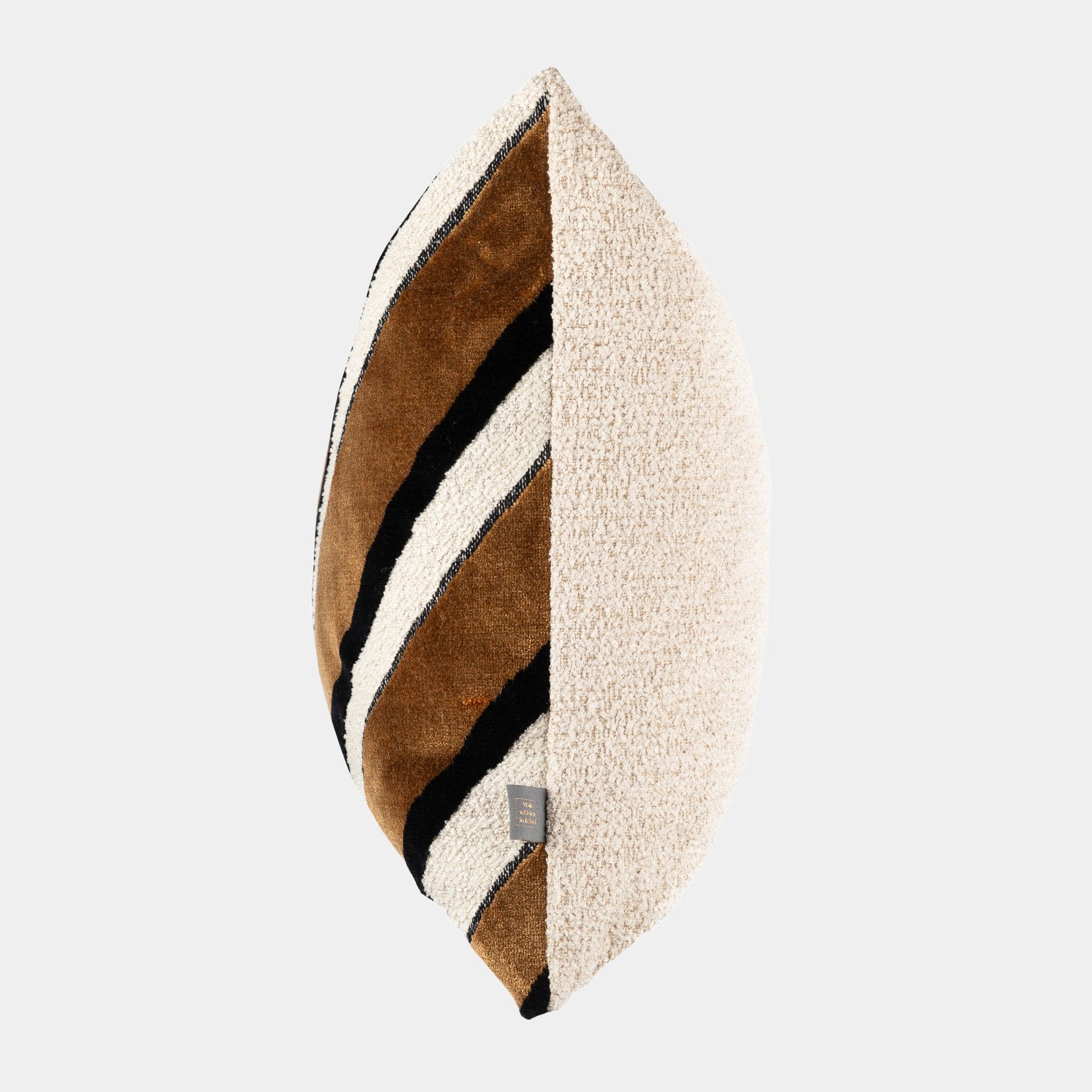 Victory - Cognac/Cream Cushion 43x43cm