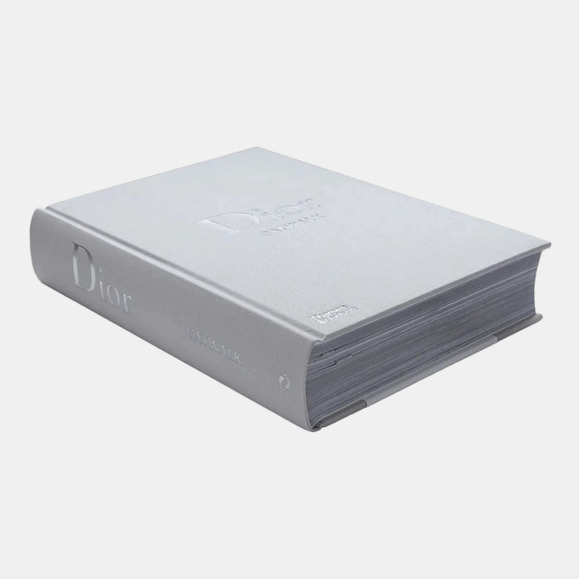 Dior - Catwalk Book