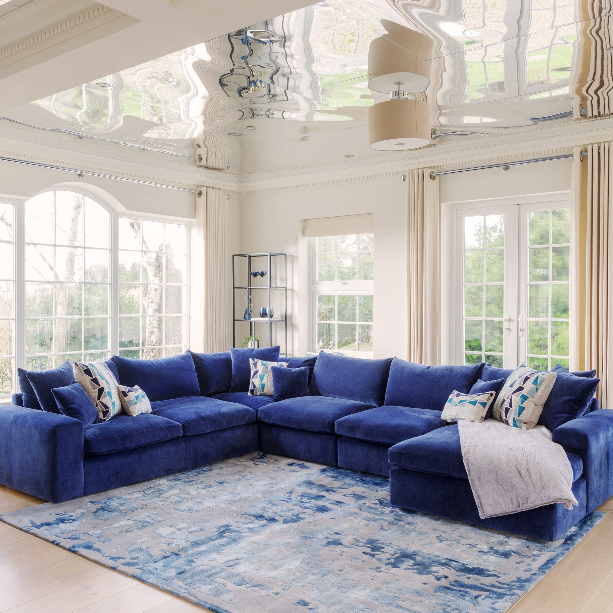 Sapphire - Grand Sofa, Fabric