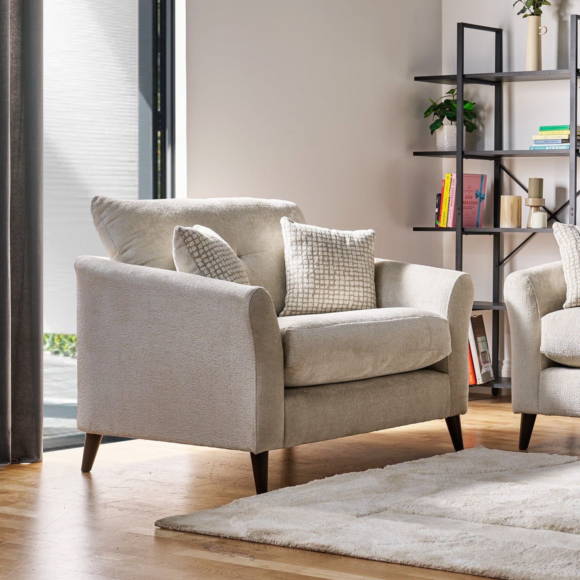 Fairfax - Loveseat, Fabric