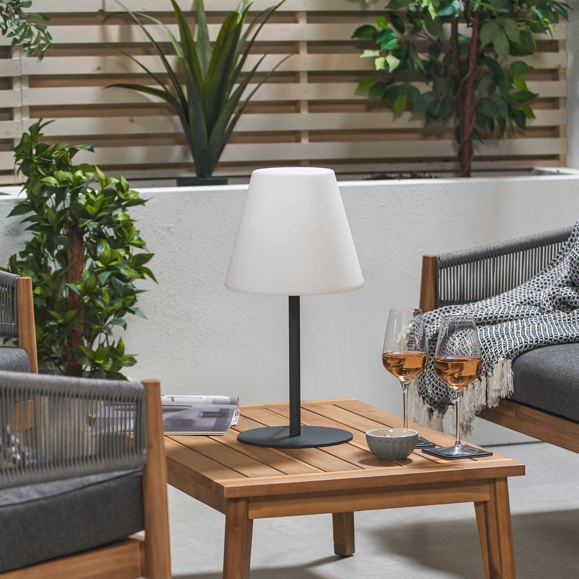 Halki - Outdoor Table Lamp