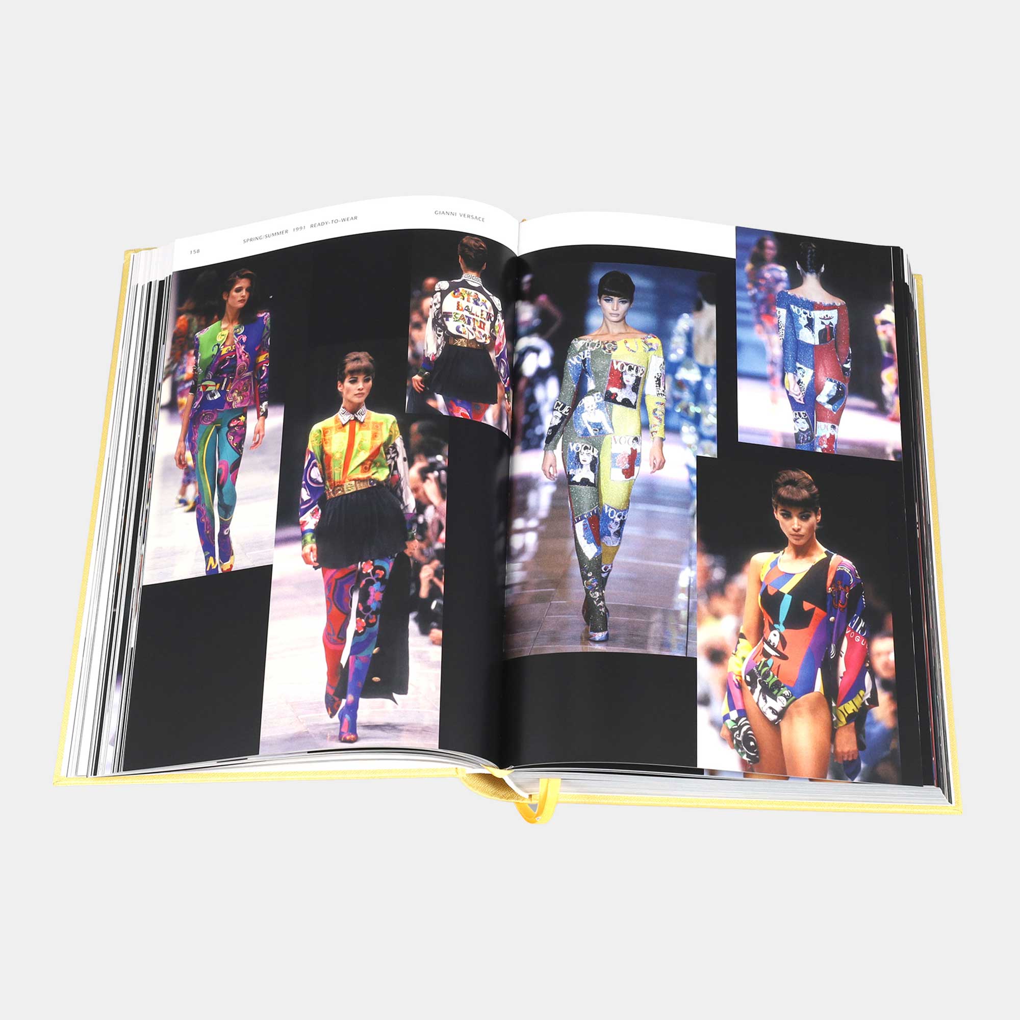 Versace - Catwalk Book