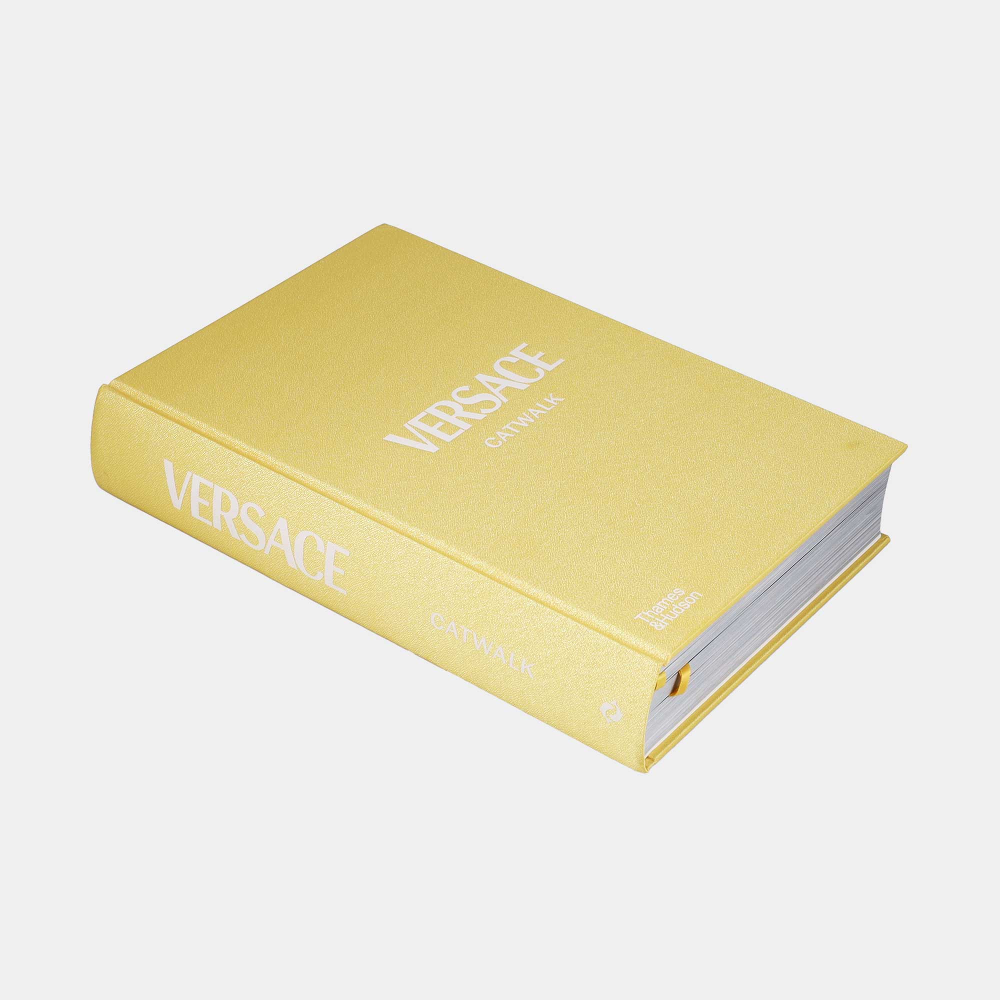 Versace - Catwalk Book