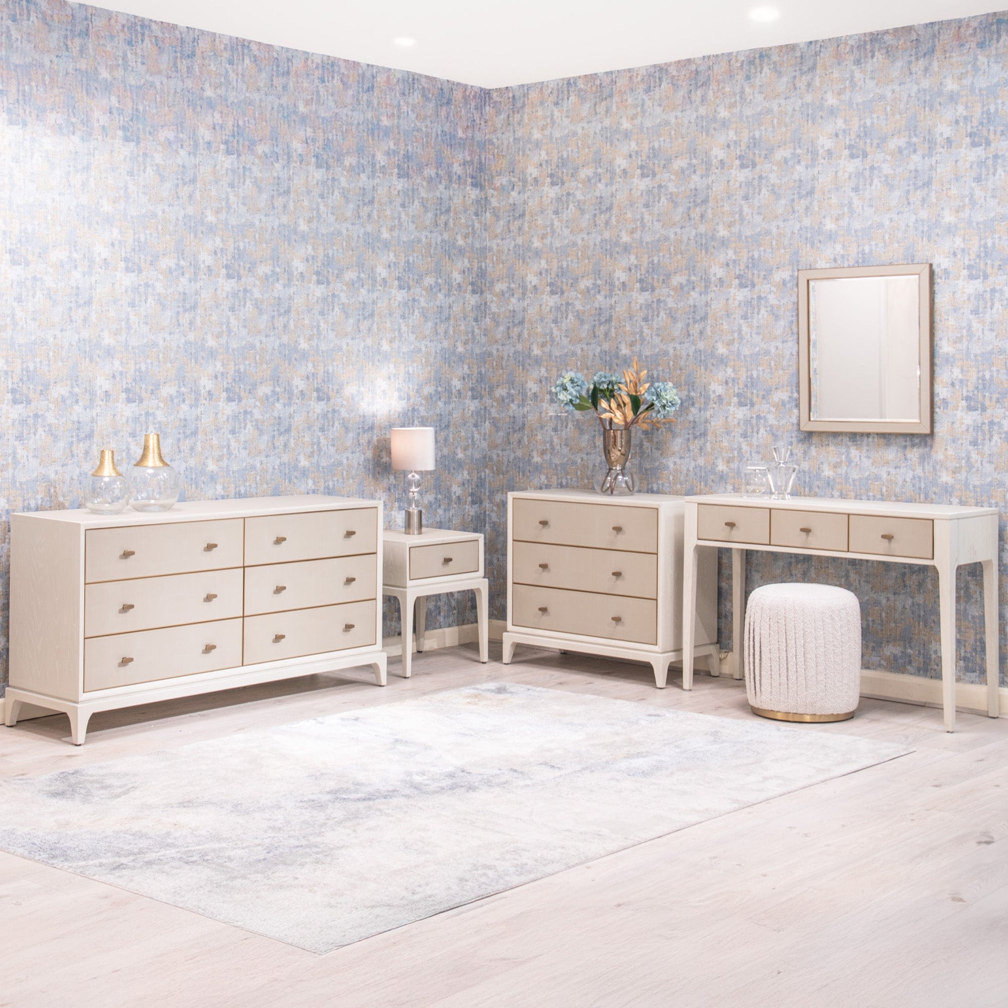 1 Drawer Night Stand In Ivory & Grey Shagreen