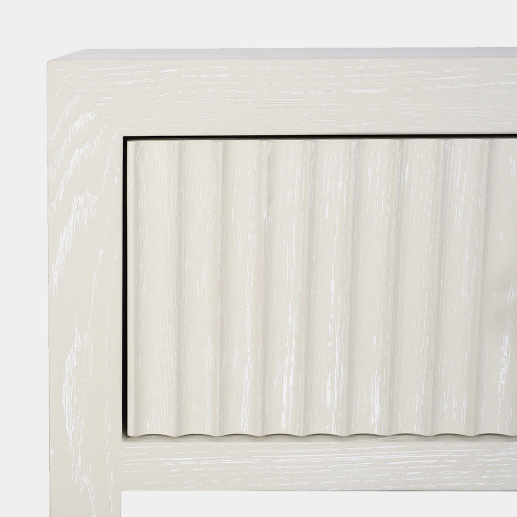 1 Drawer Night Stand In Ivory