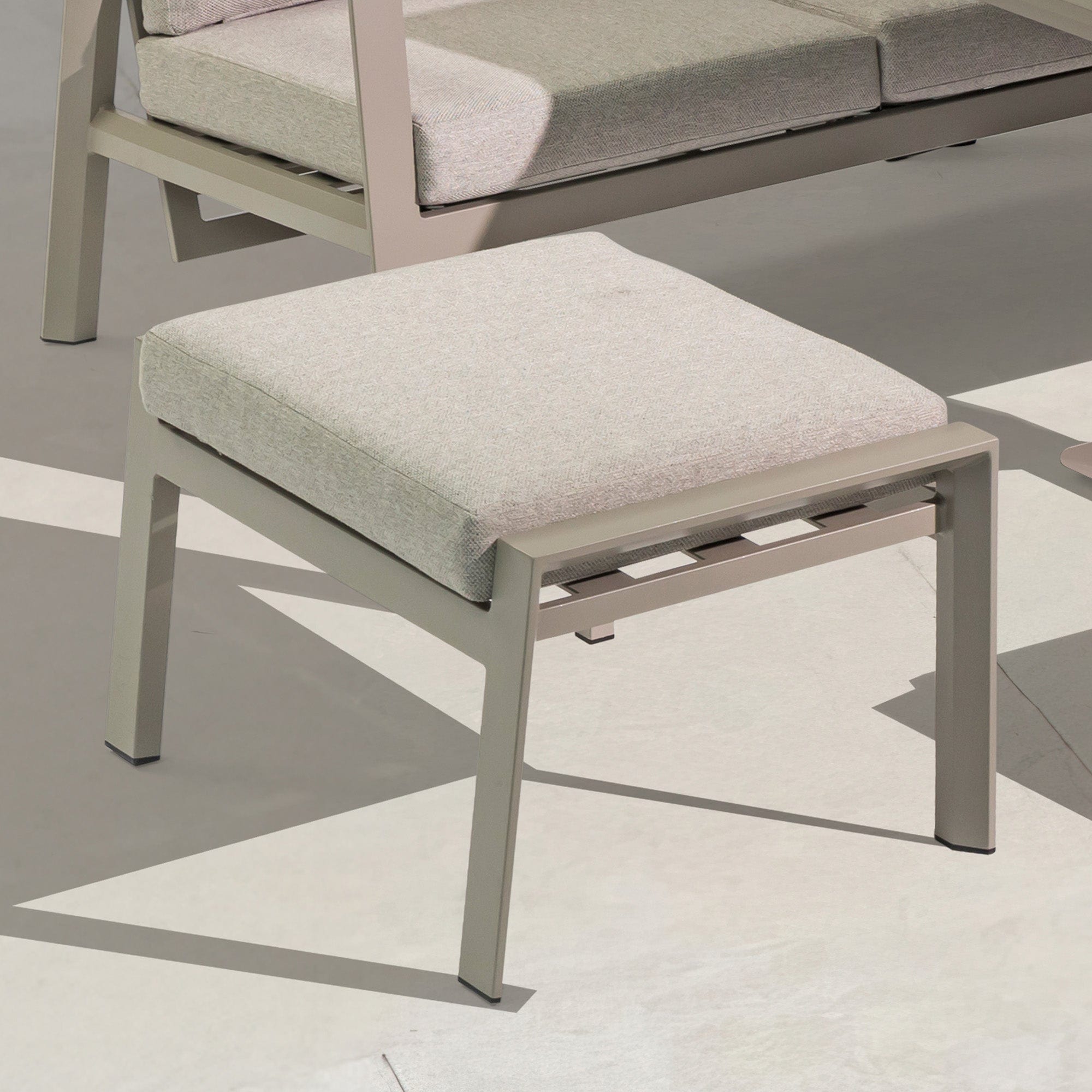 Barbados - Footstool In Grey Aluminuim With Cushion Top