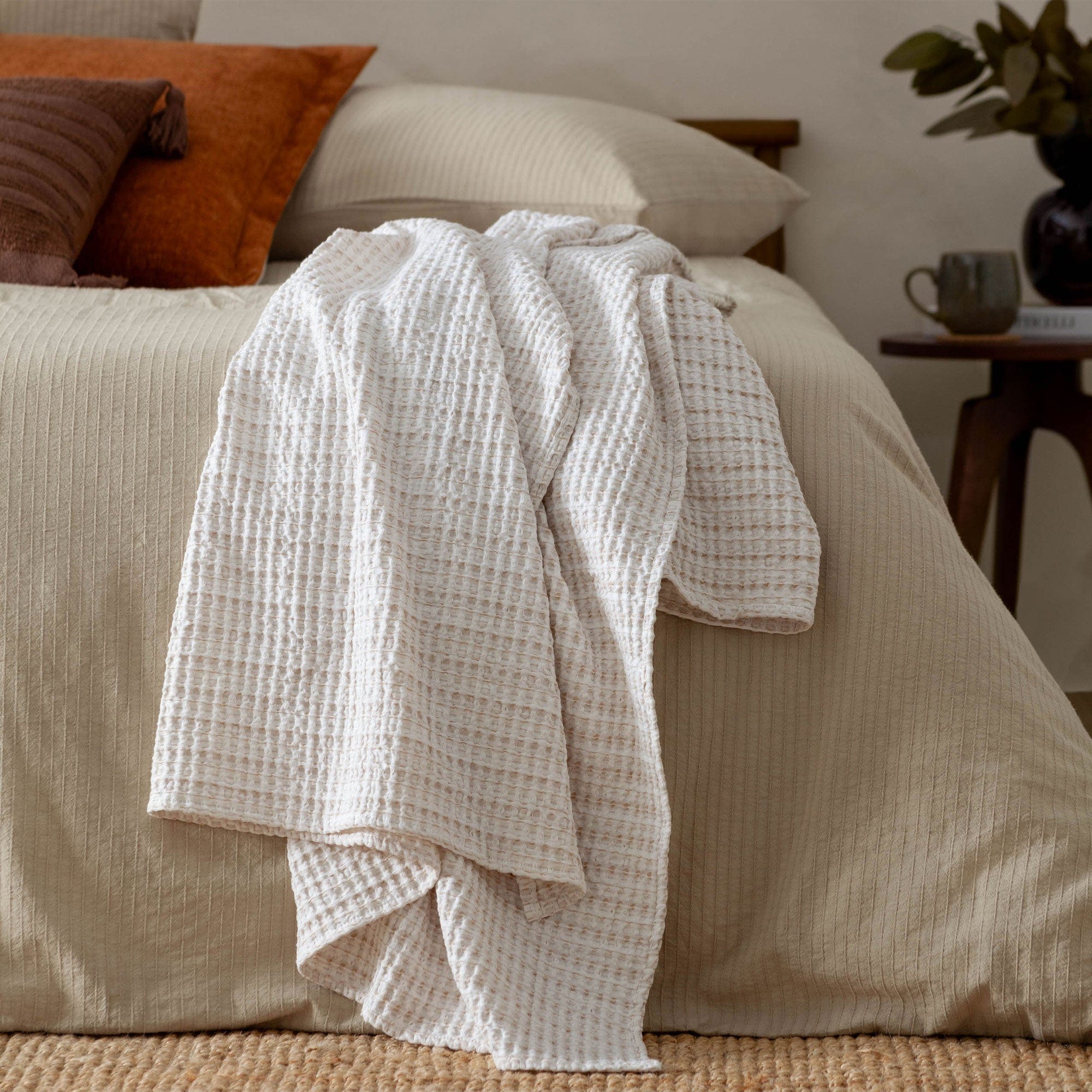 Waffle - Natural Textured Bedspread/Throw 140x220cm