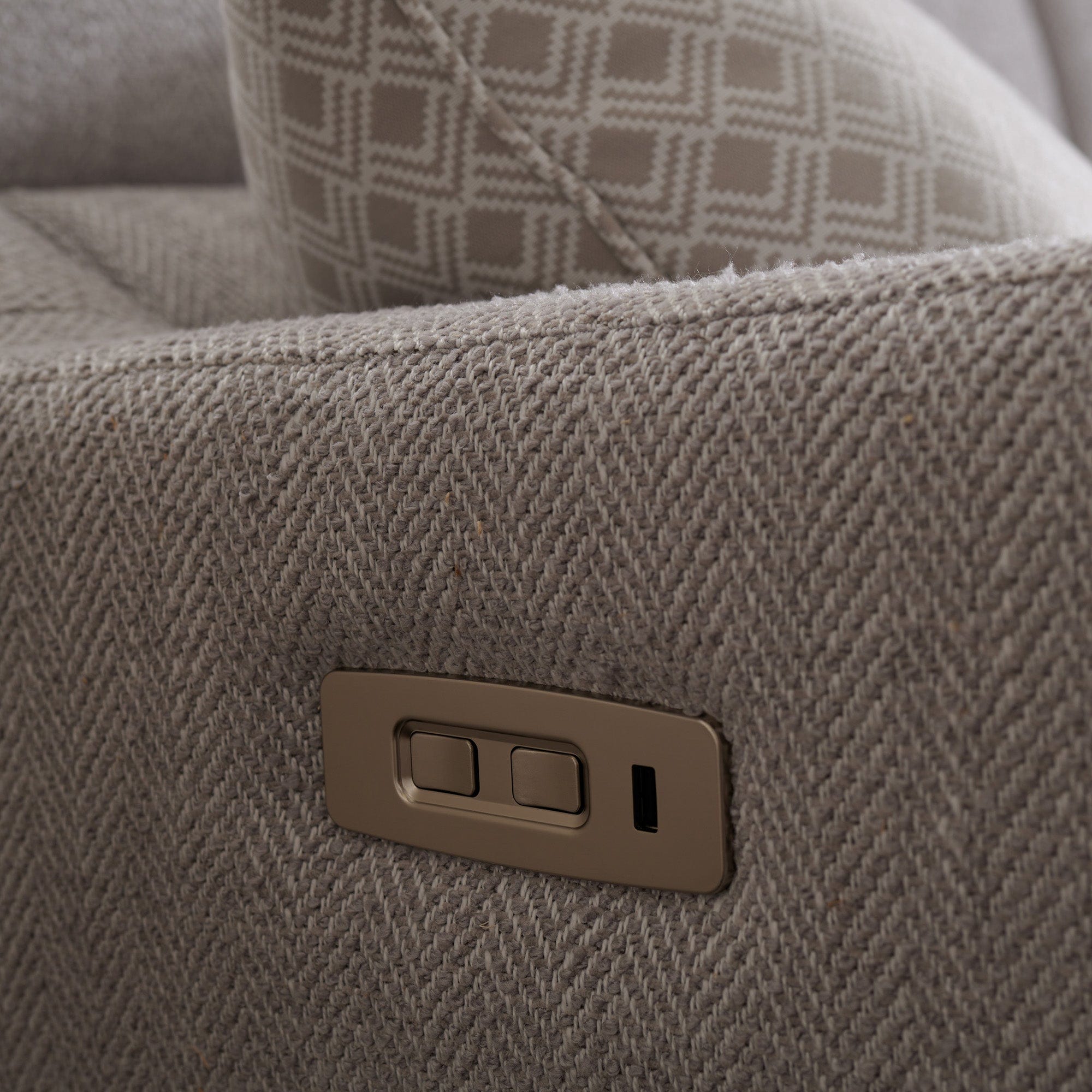 Chair Ultimate Recliner In Fabric