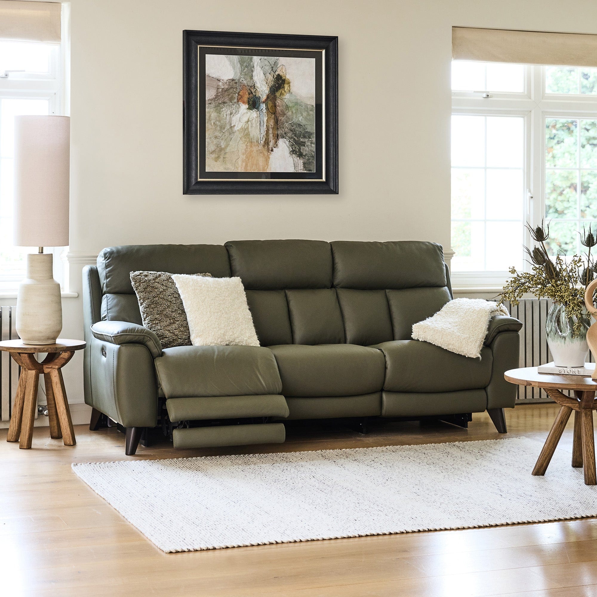 Connecticut - 2.5 Seat Sofa With 2 Power Recliners, Leather