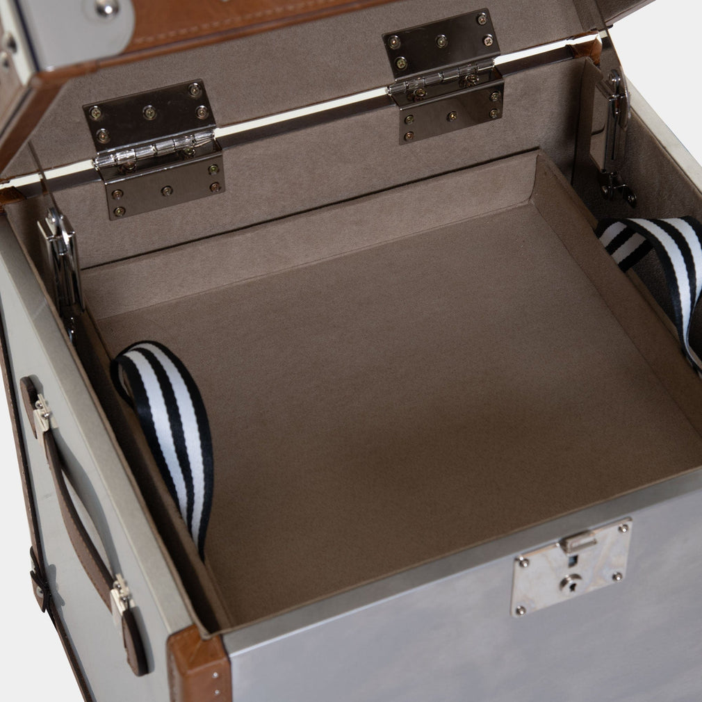 TRUNK