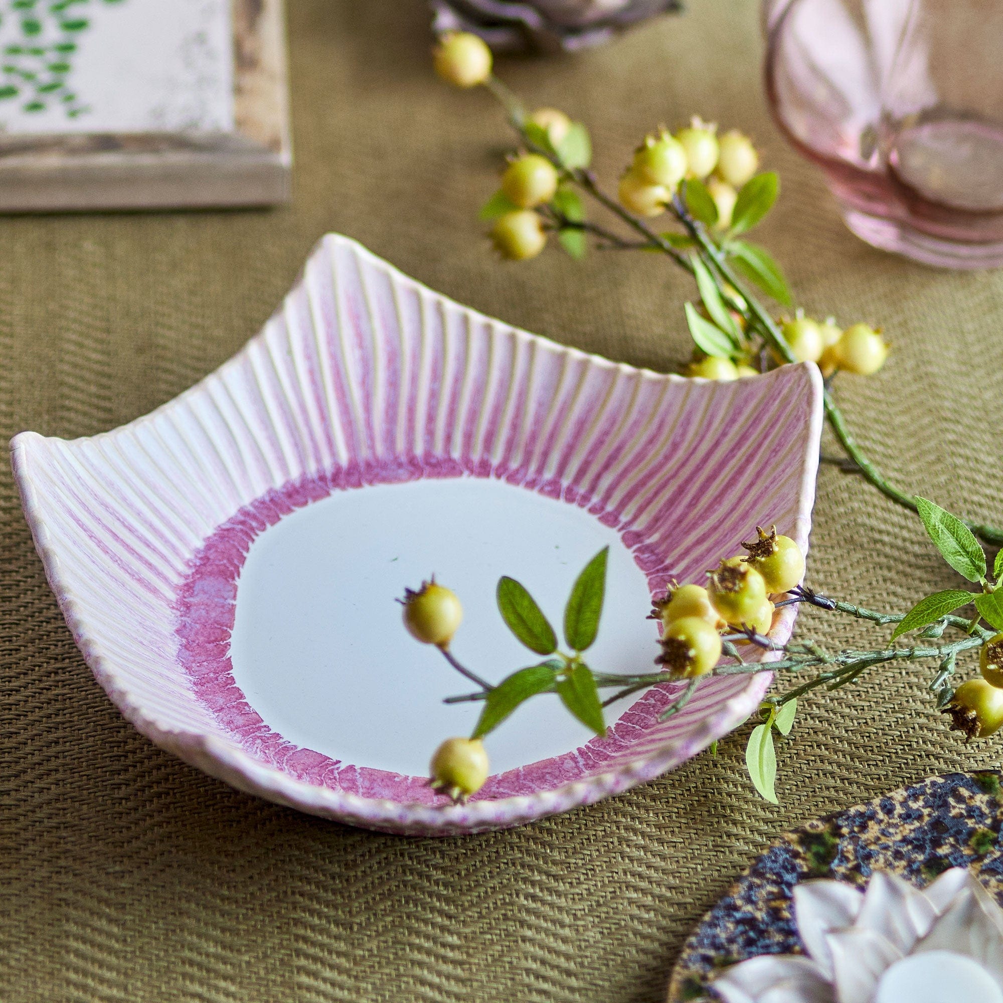 Floral - Stoneware Bowl Rose