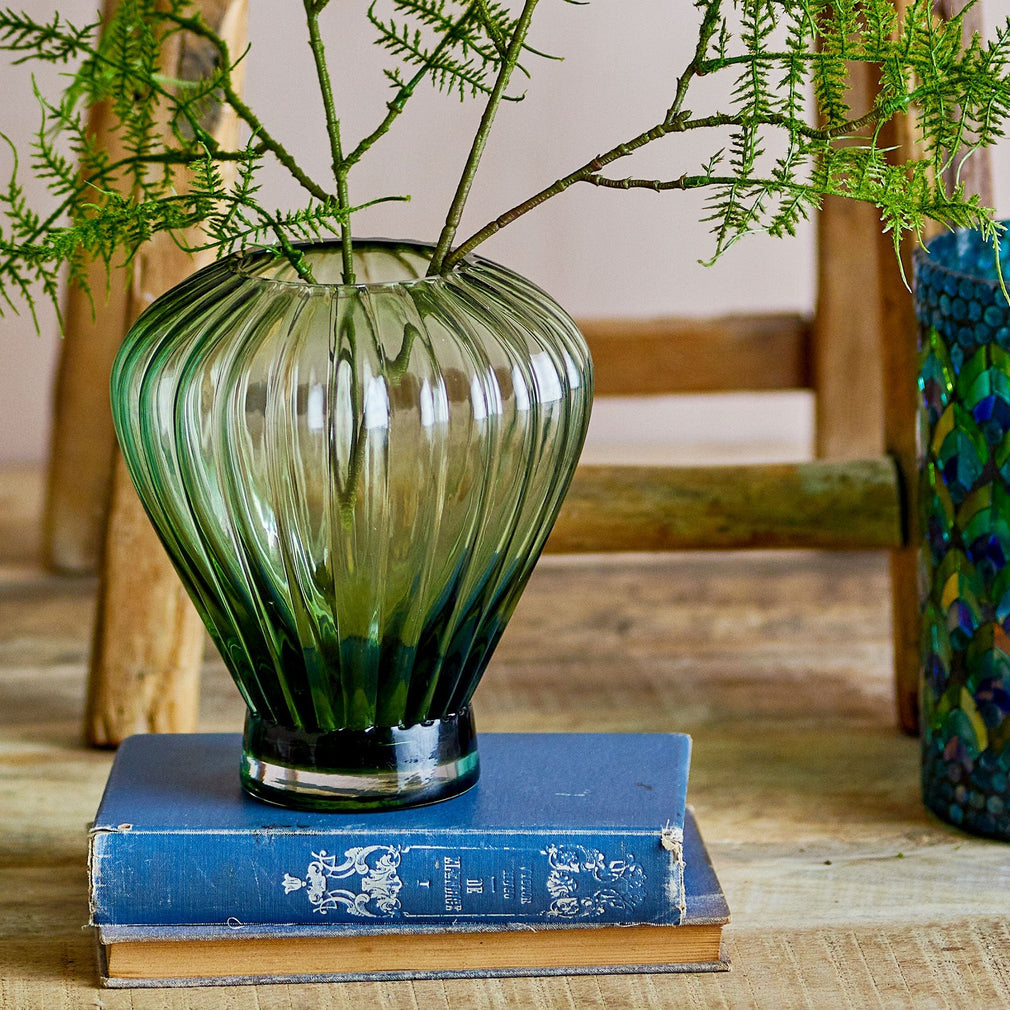 Reeve Vase Green Glass 18cm (BO)