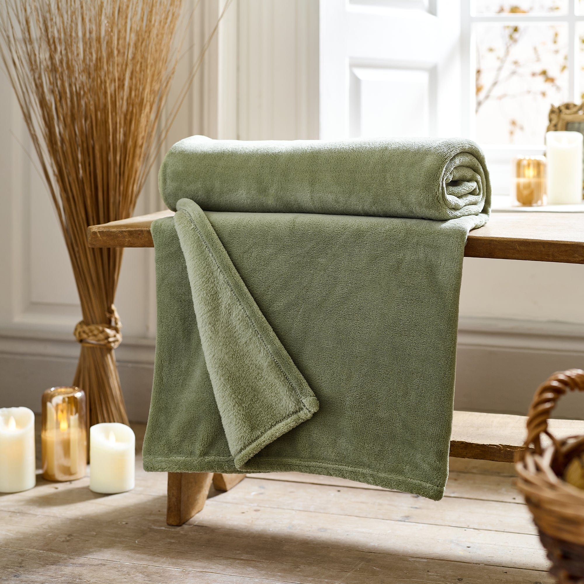 Snuggle Touch Green - Throw 140x180cm