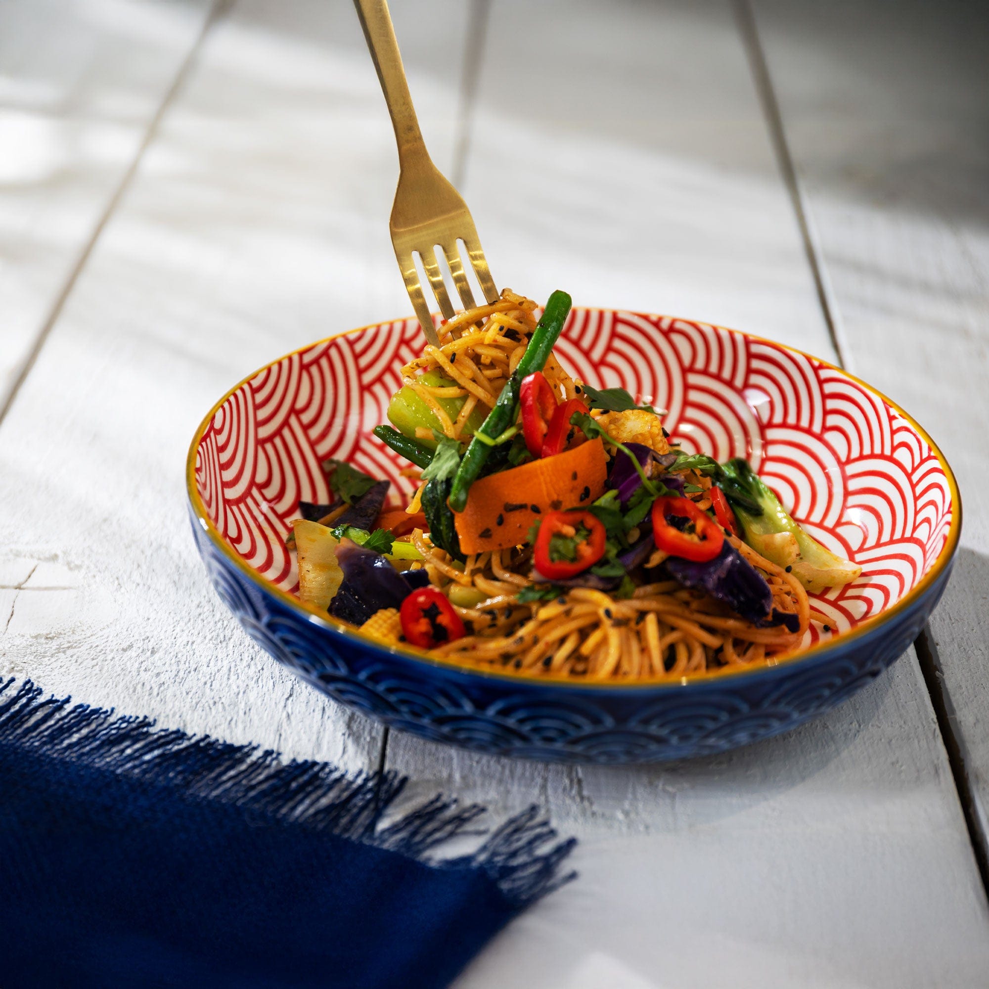 Mikasa Blue & Red - Pasta Bowls, Set of 4