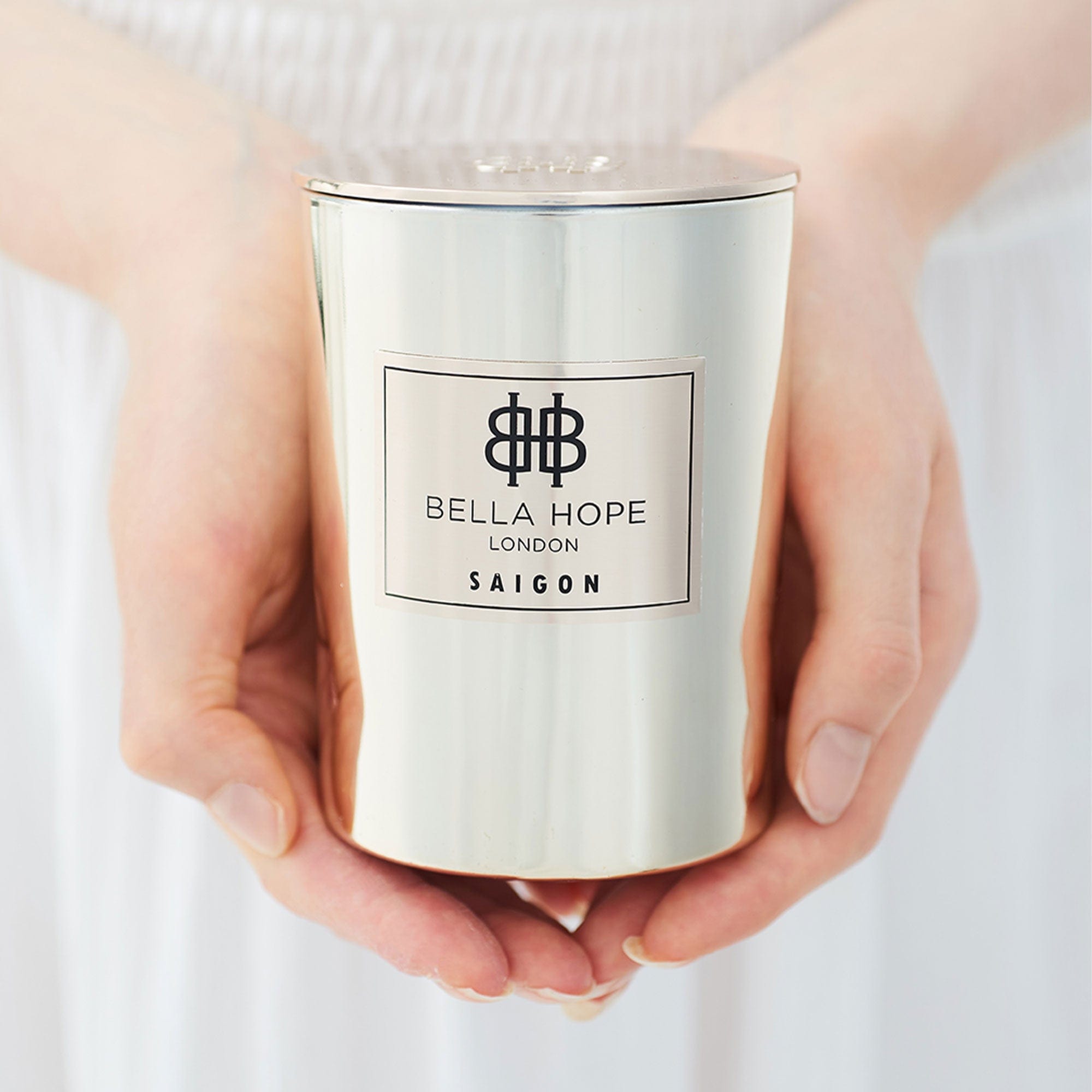 Bella Hope Candle 260g Saigon (DR)
