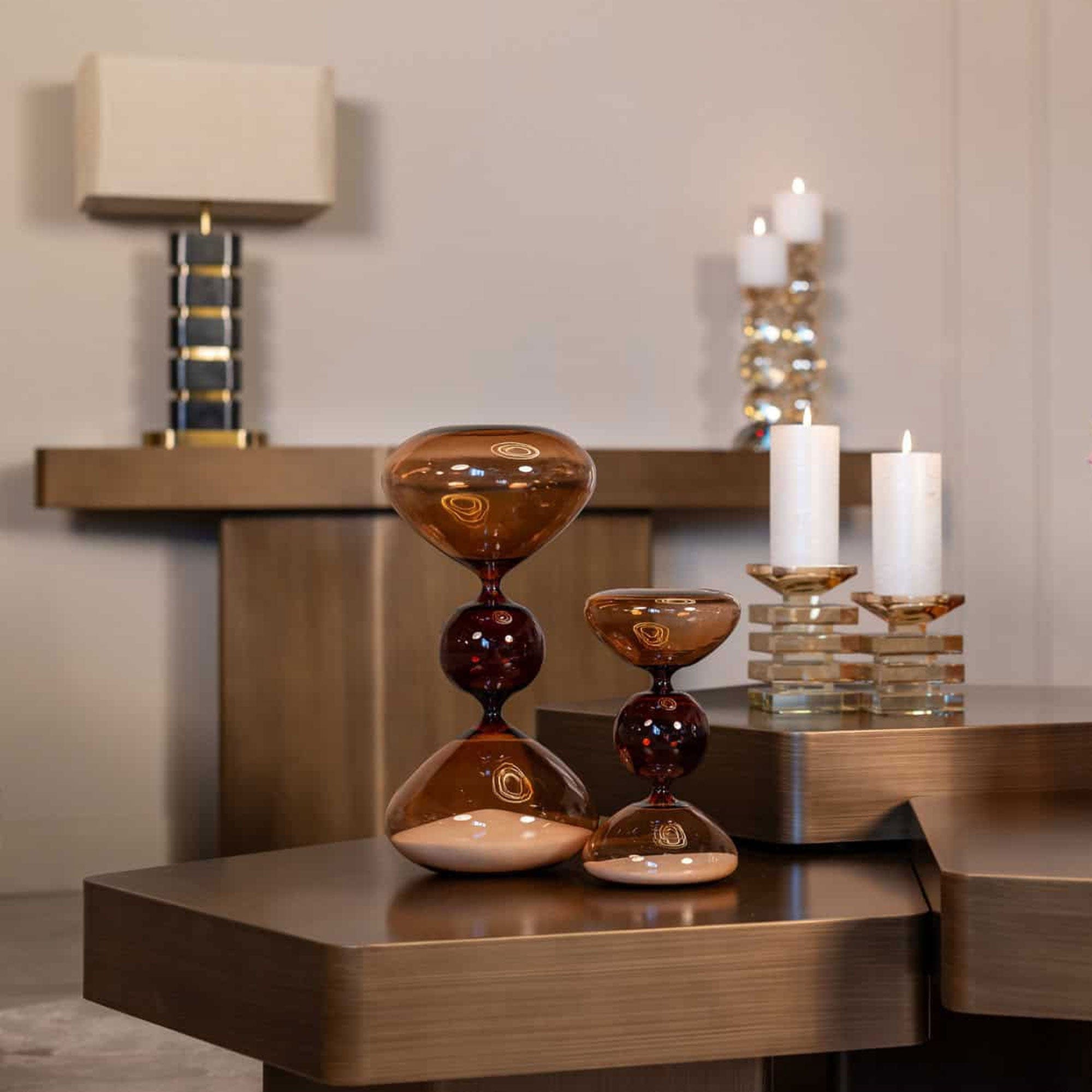 Elba Brown - Hourglass, Large