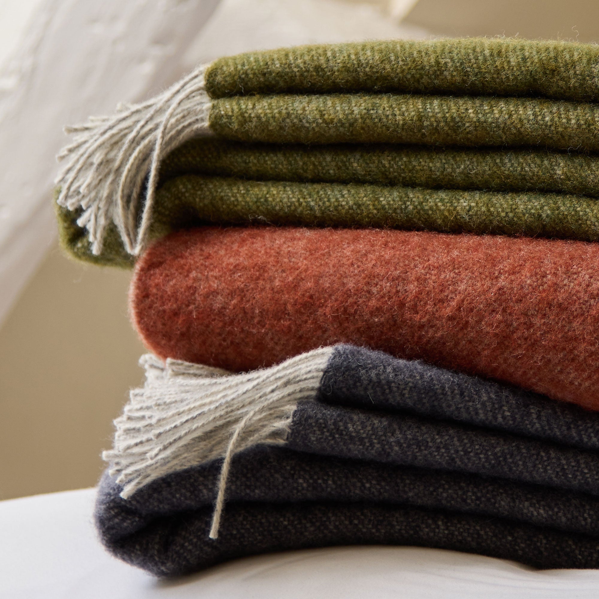 Dartmoor Green - Lambswool Throw 150x183cm