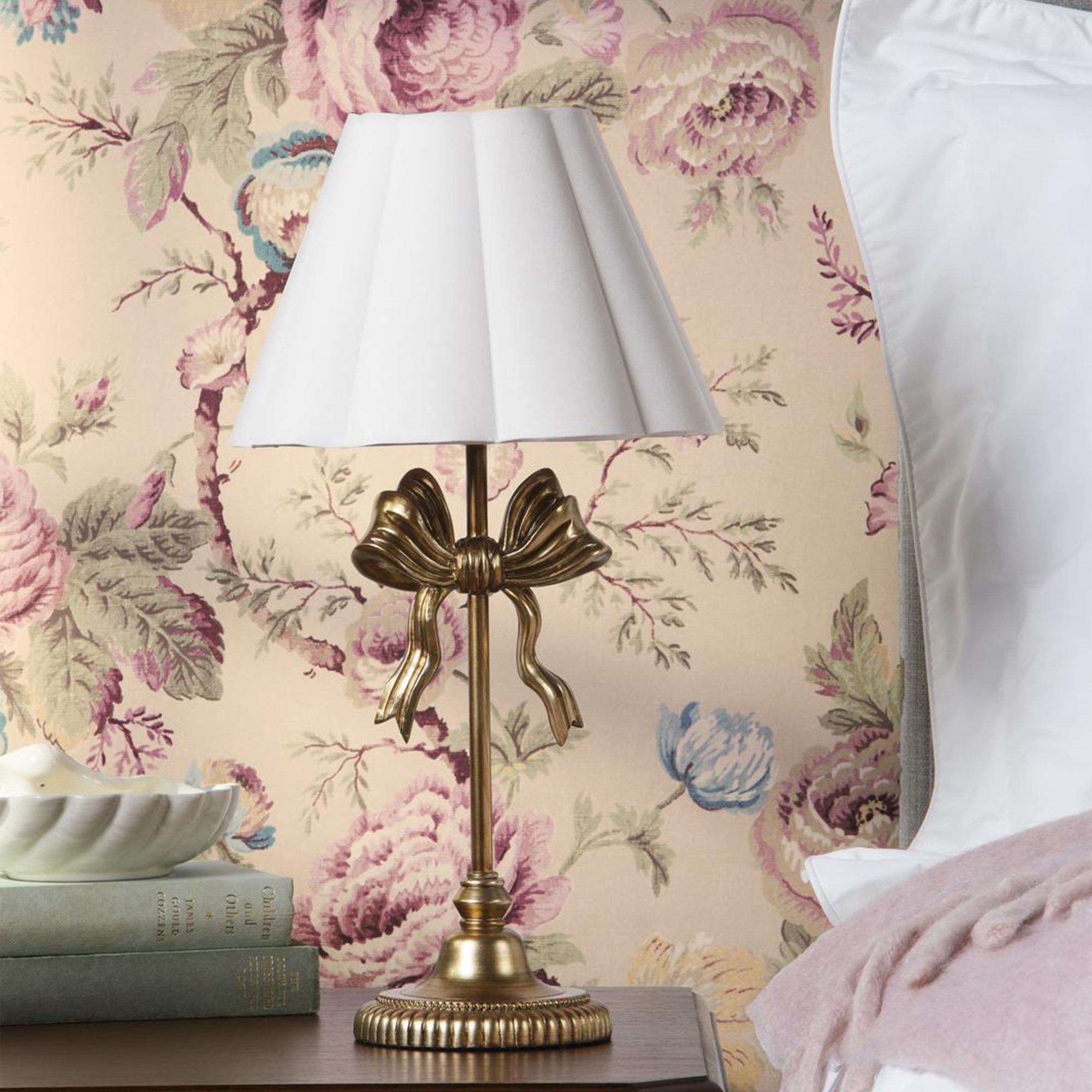 Laura Ashley Larkfield - Table Lamp