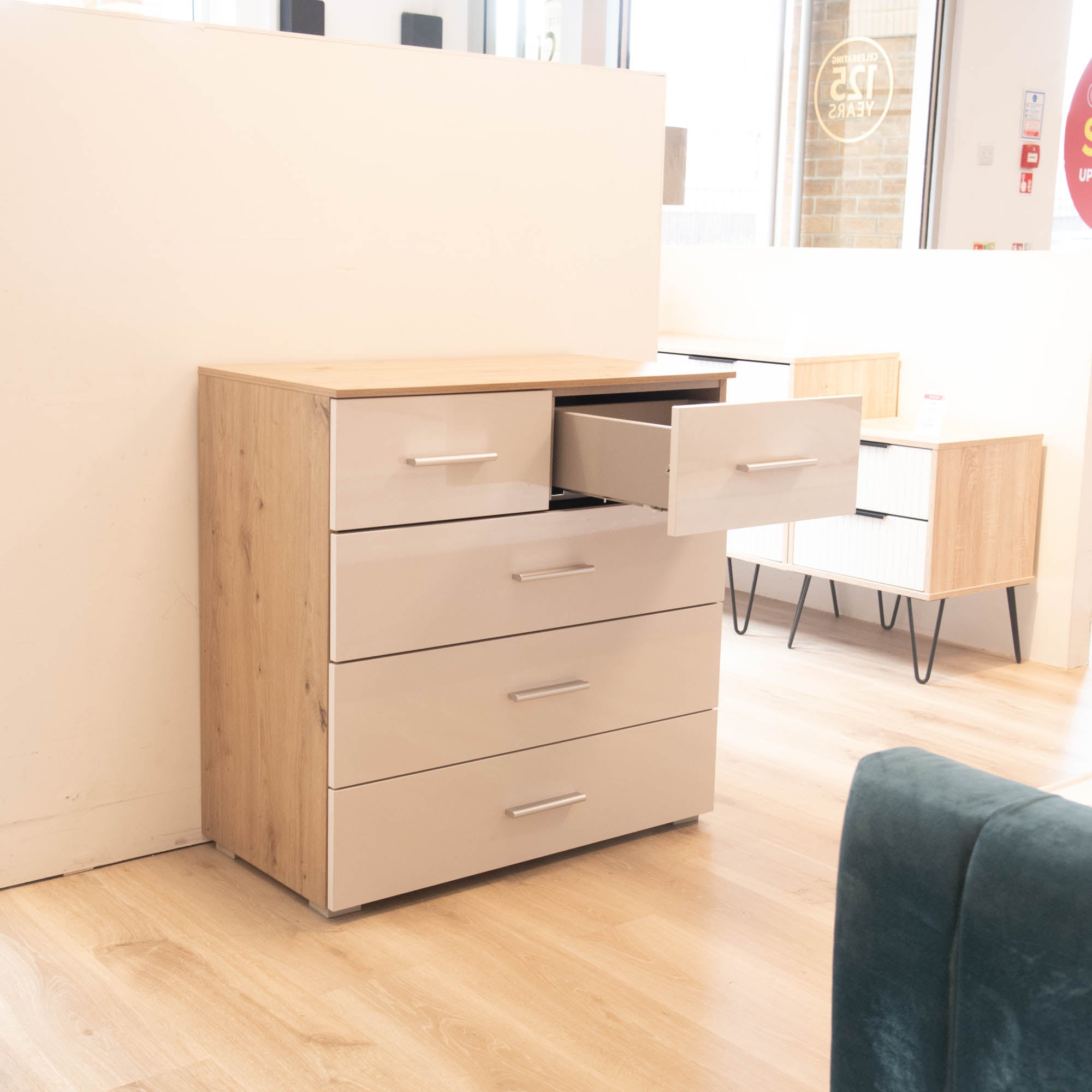 Turin - 5 Drawer Chest - Item as Pictured