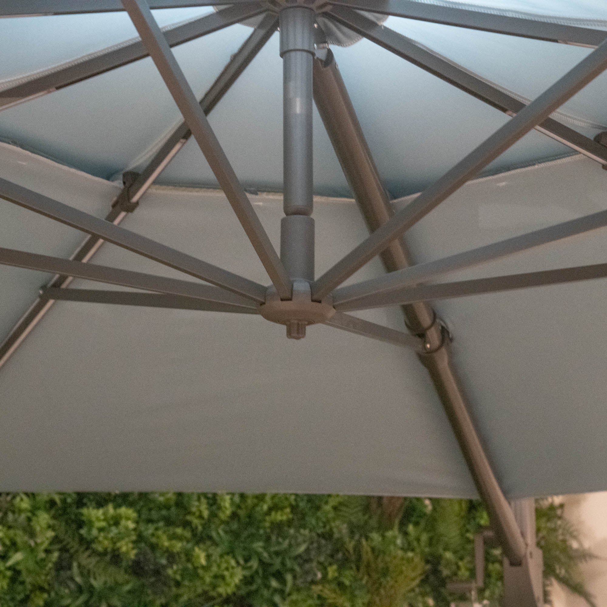 St Tropez - 3.3m Round Parasol & Base - Item As Pictured