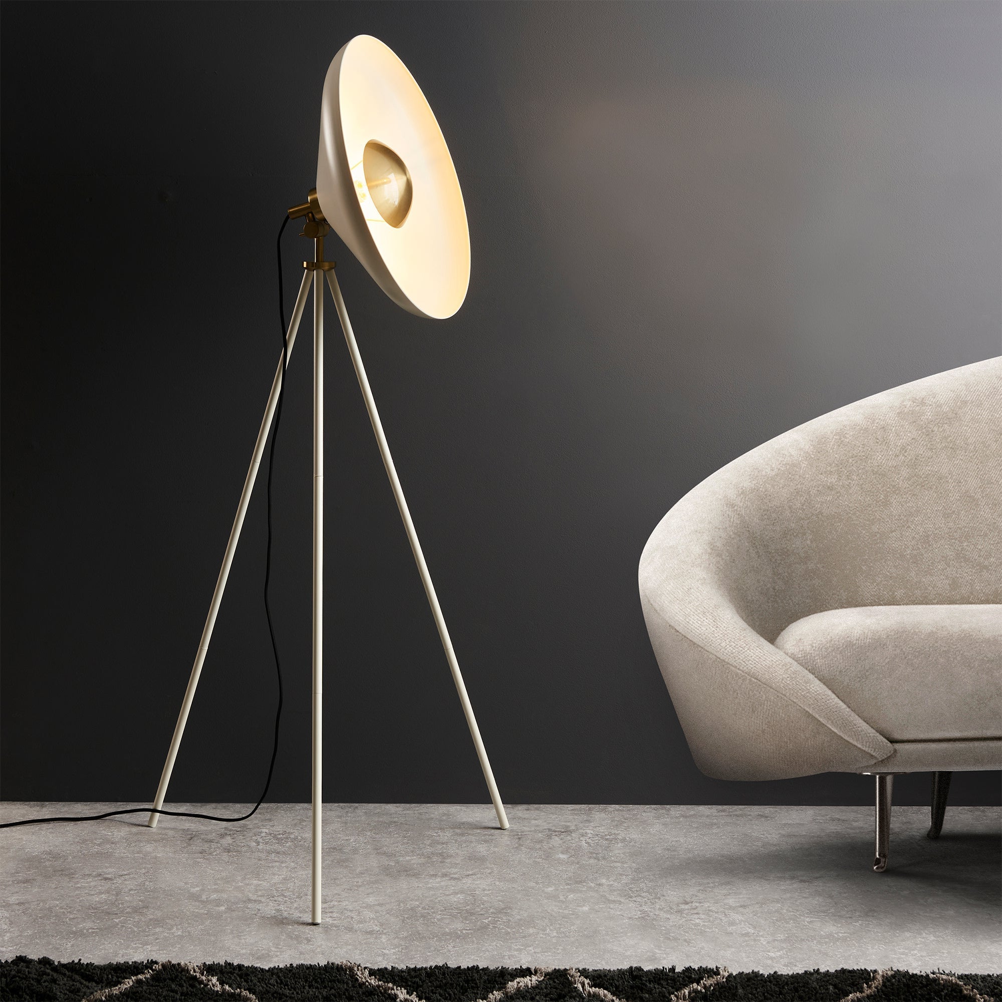 Deco - Cream Floor Lamp