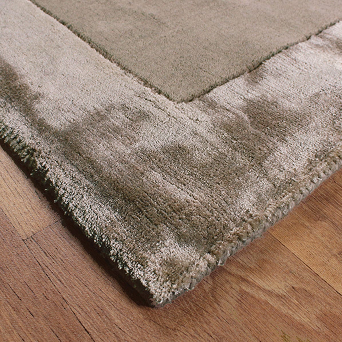 Ascot Rug Taupe 120 x 170cm