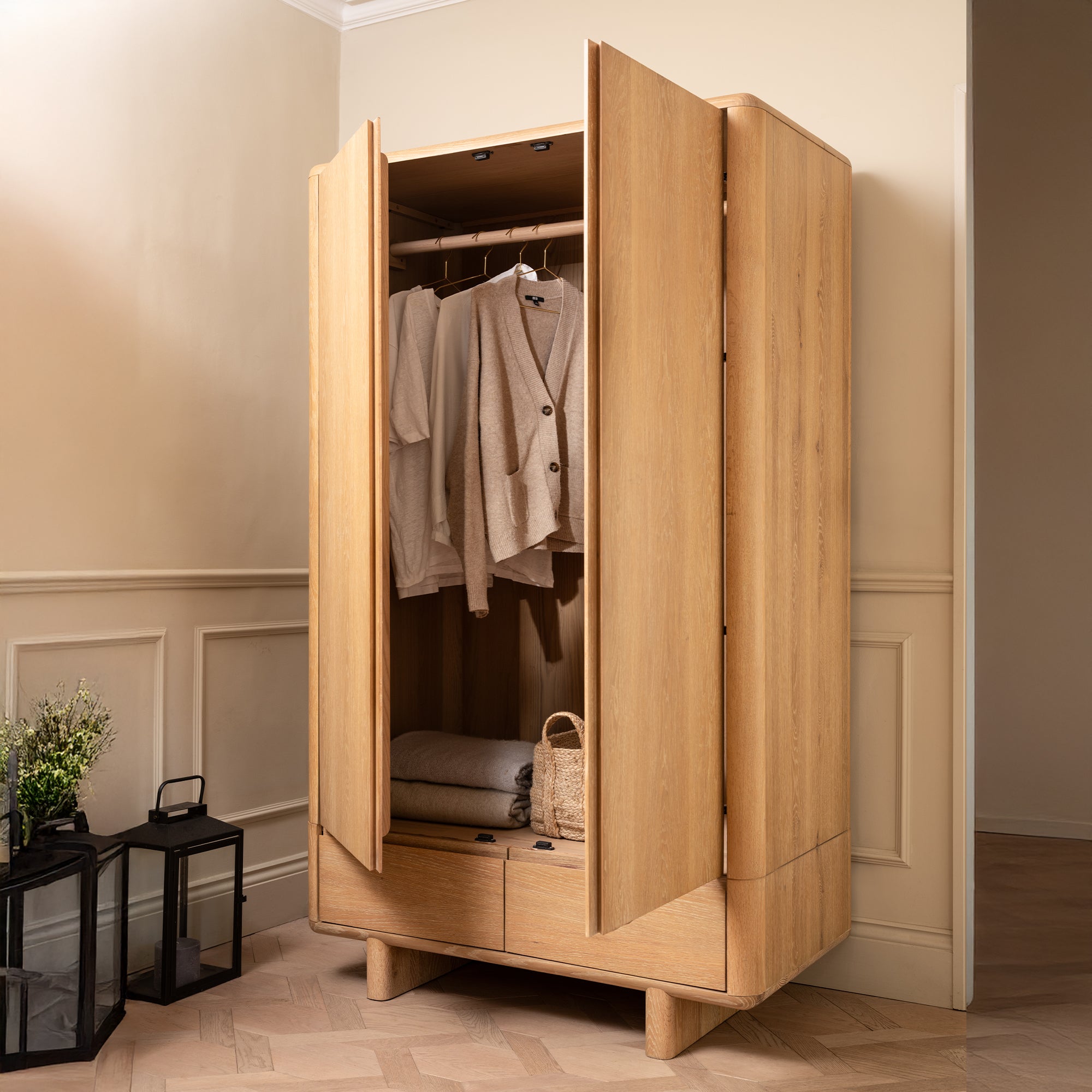 Robyn - 2 Door Wardrobe