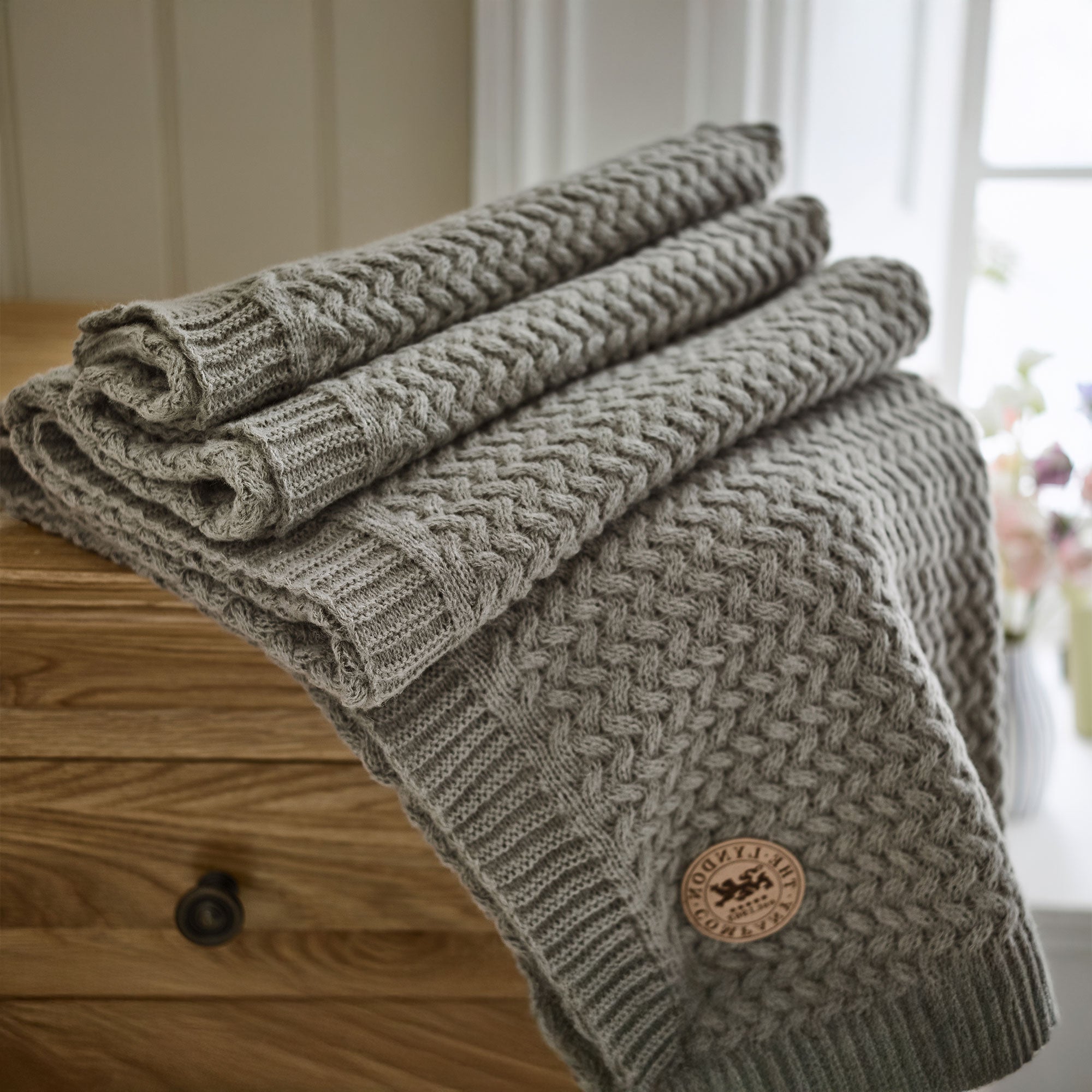 Cadenza Grey - Knitted Throw 130x170cm