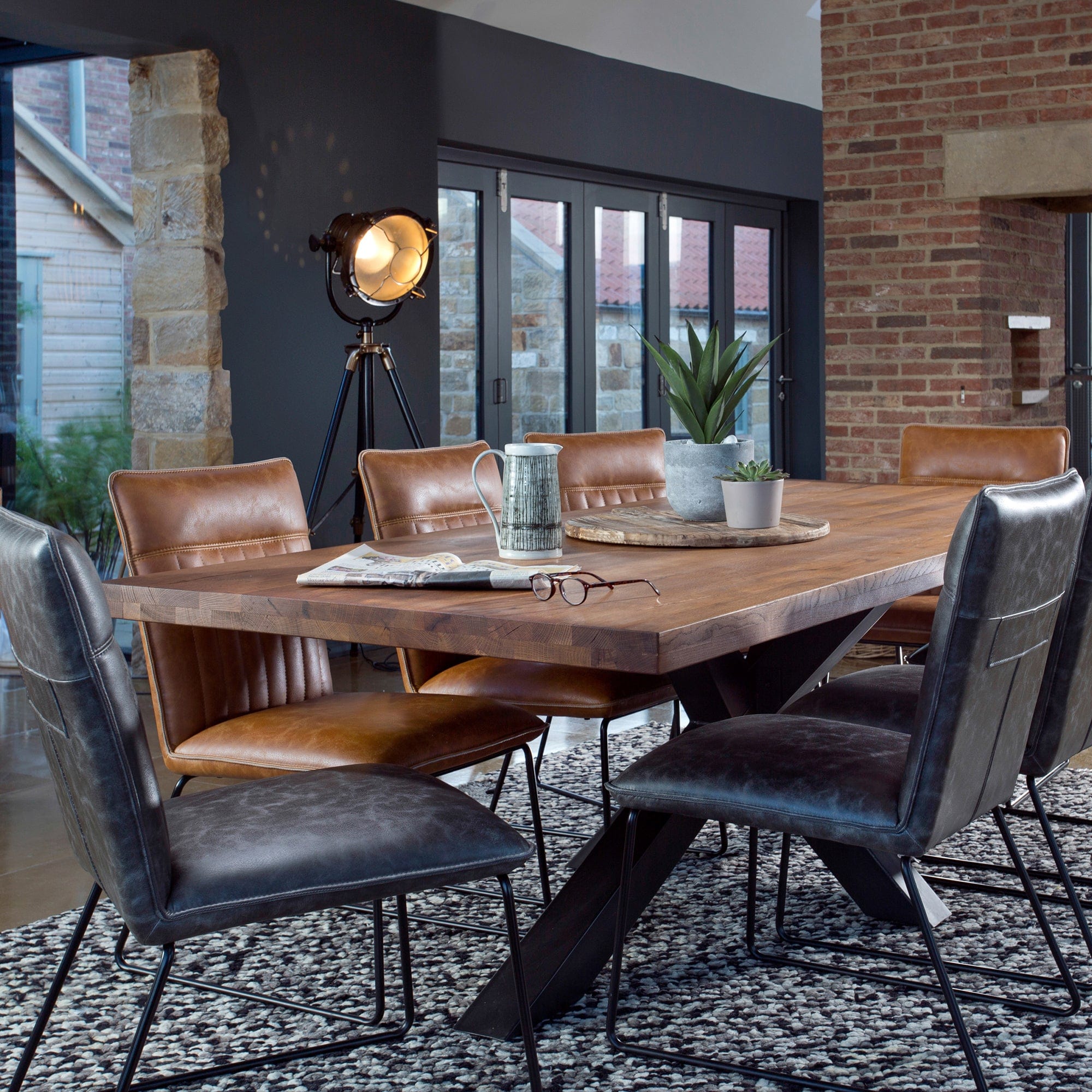 Santana - Oak Dining Table