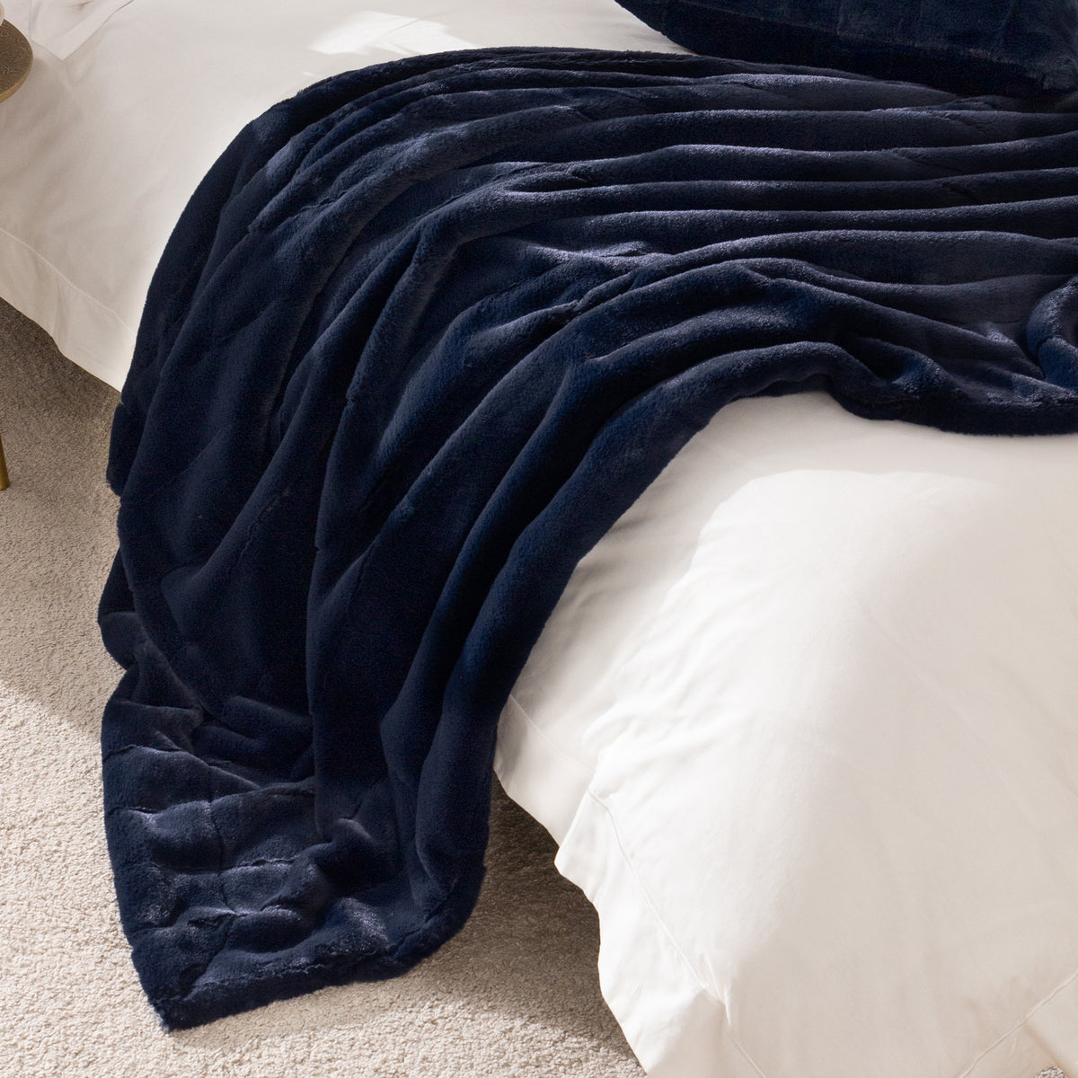 Empress Navy - Faux Fur Throw 140x200cm